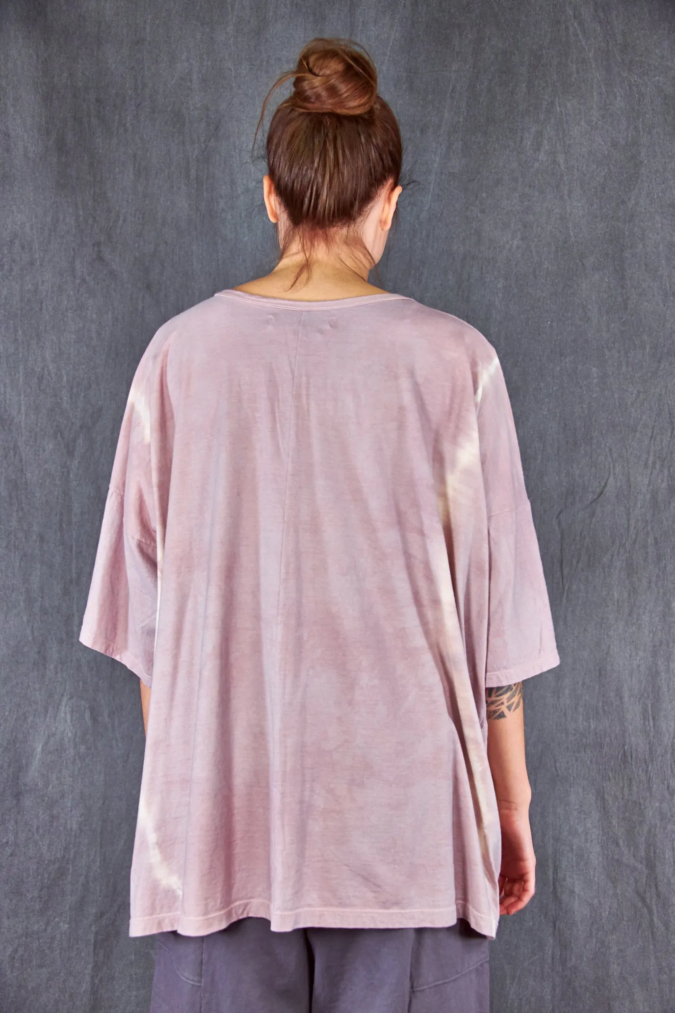 1236HD Line Tee-Sedona Feather Peace-Dusty Pink-29/30” L