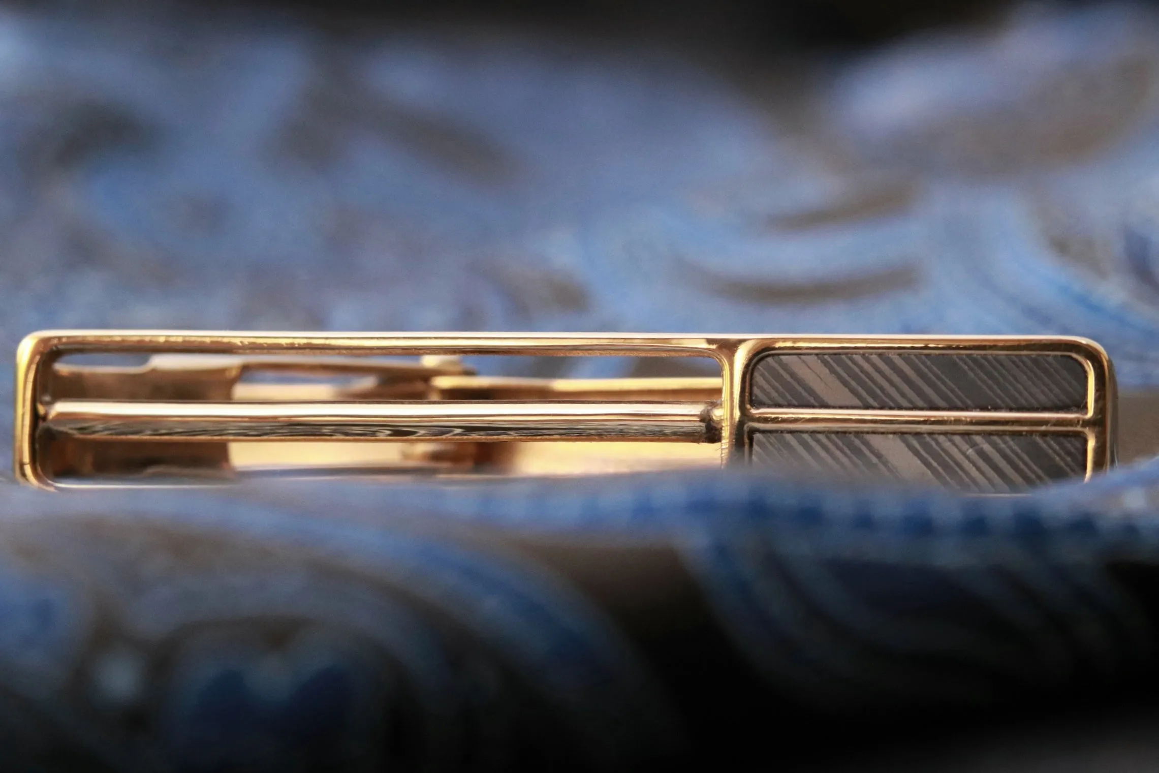 14k Gold tie clip / tie bar