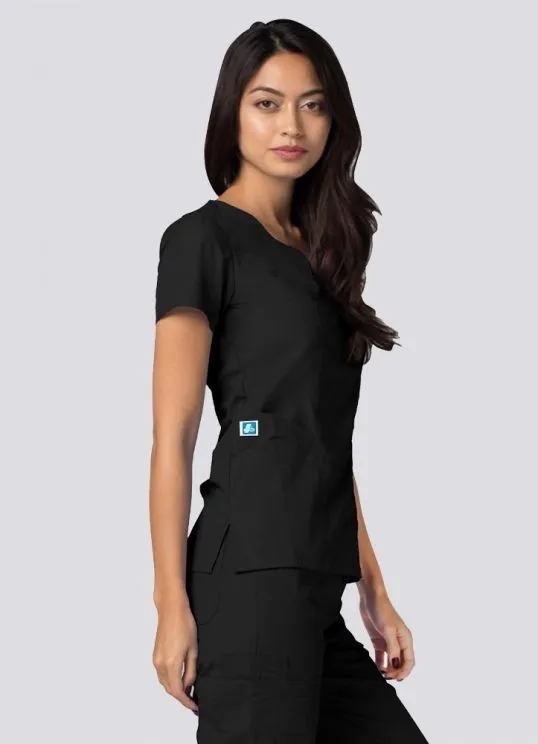 2632 Curved Pocket Glamour Top