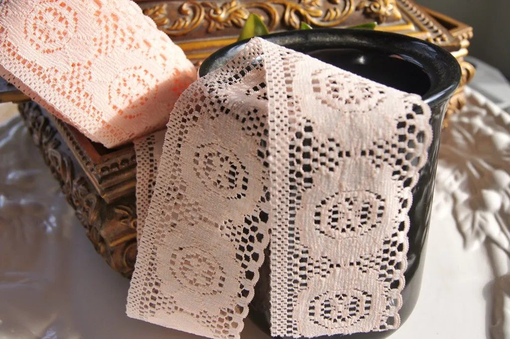 2" Medallion Floral Lace Trim - Peach