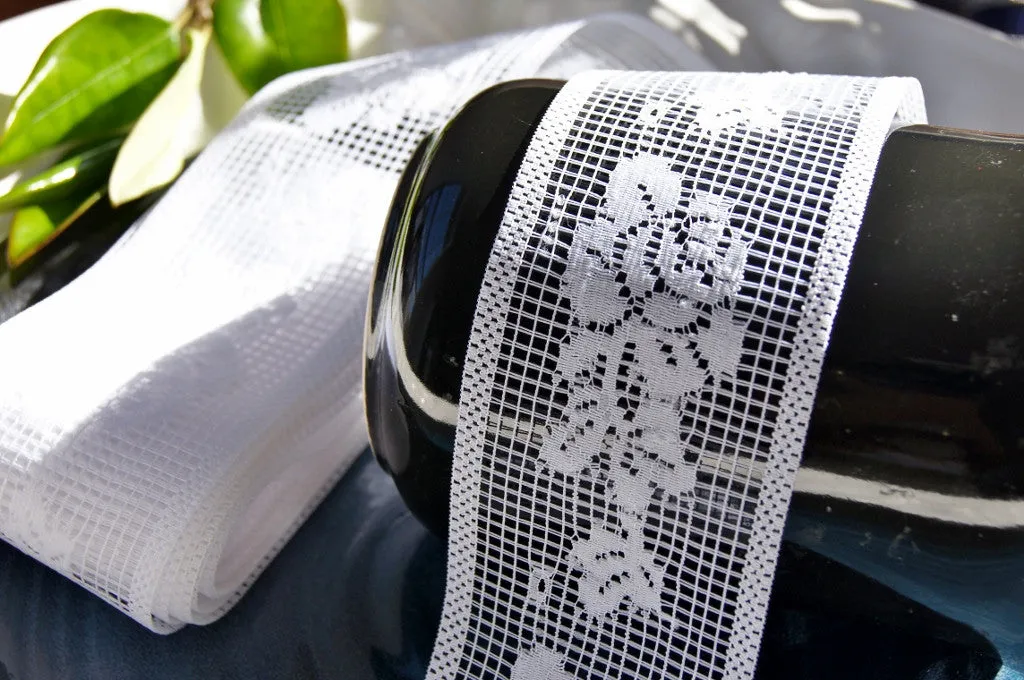 2¼" White Roses Insertion Lace Trim