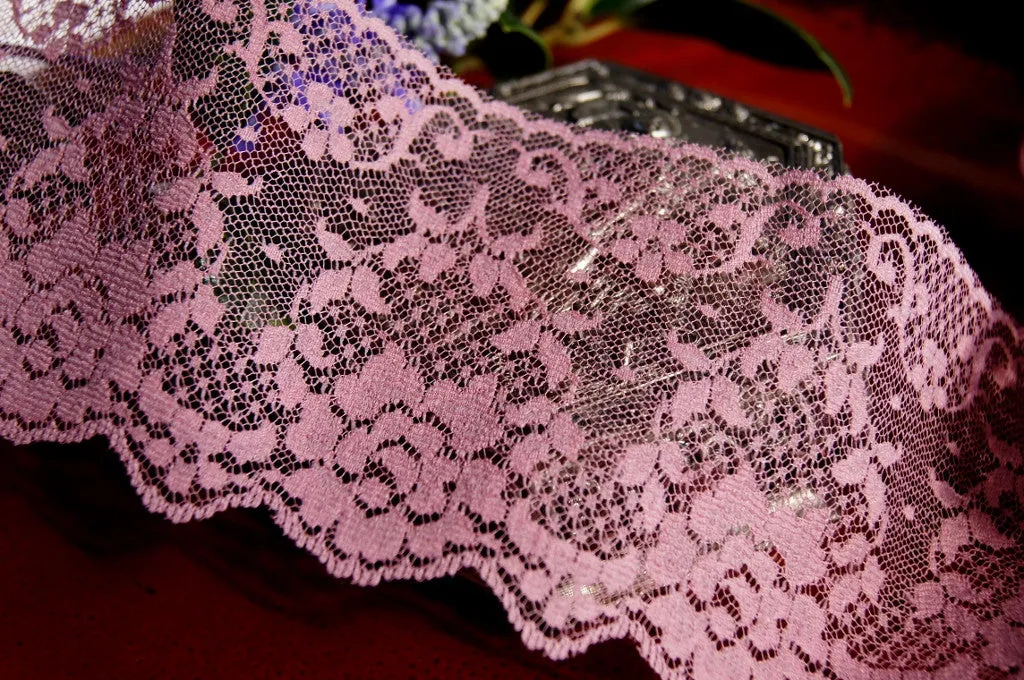 3½" Floral Lace Trim - Dusty Rose