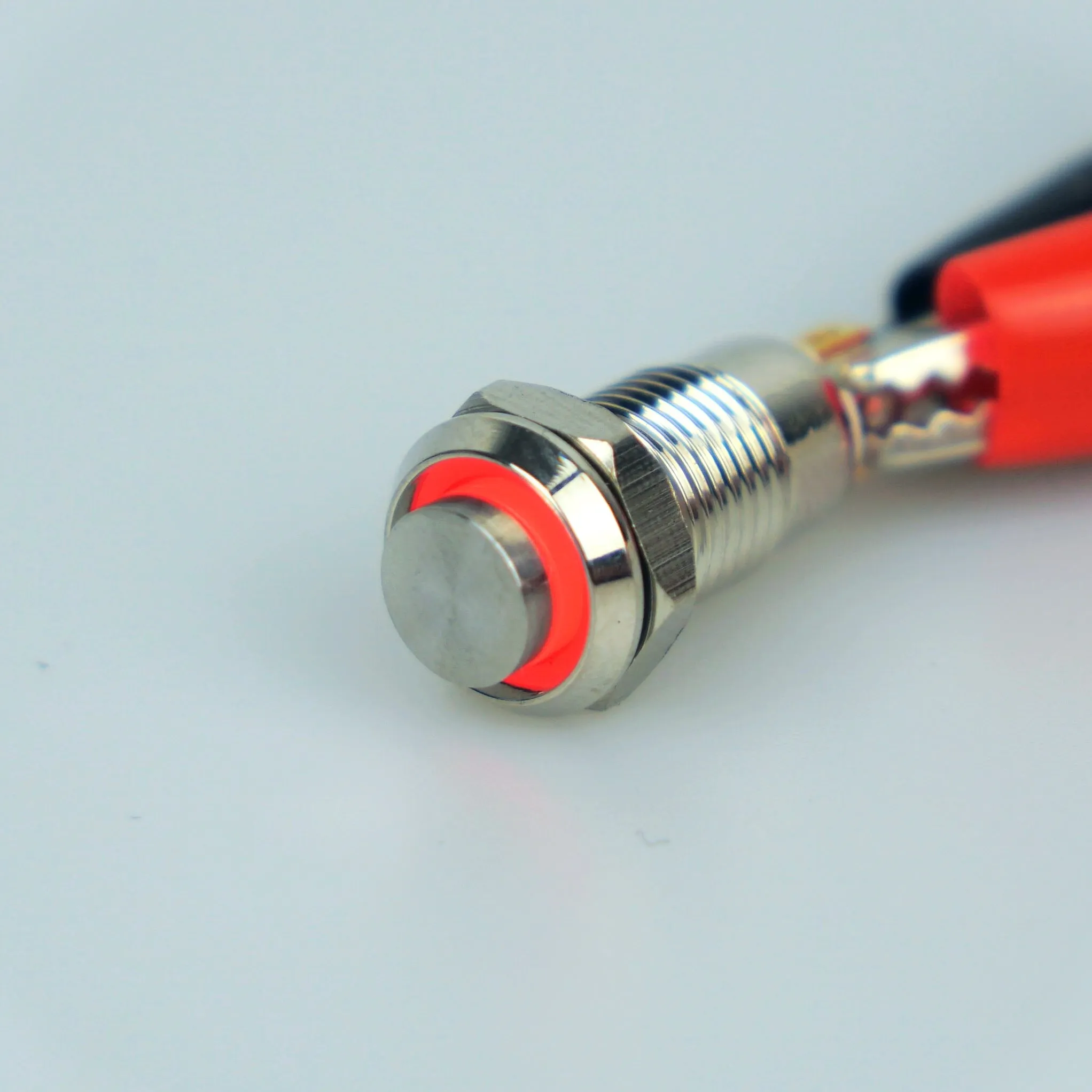 8mm AV Illuminated Latching Switch Red Ring - Raised Actuator