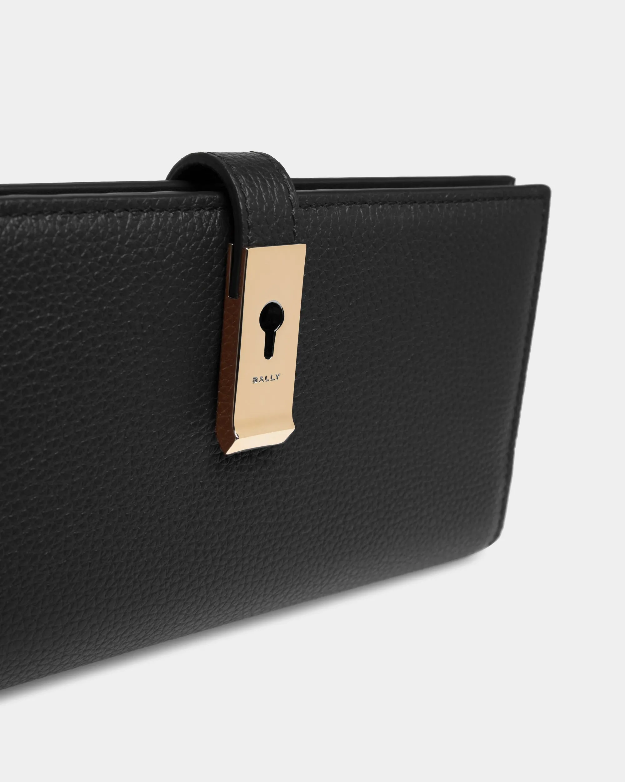 Amy - Continental Wallet