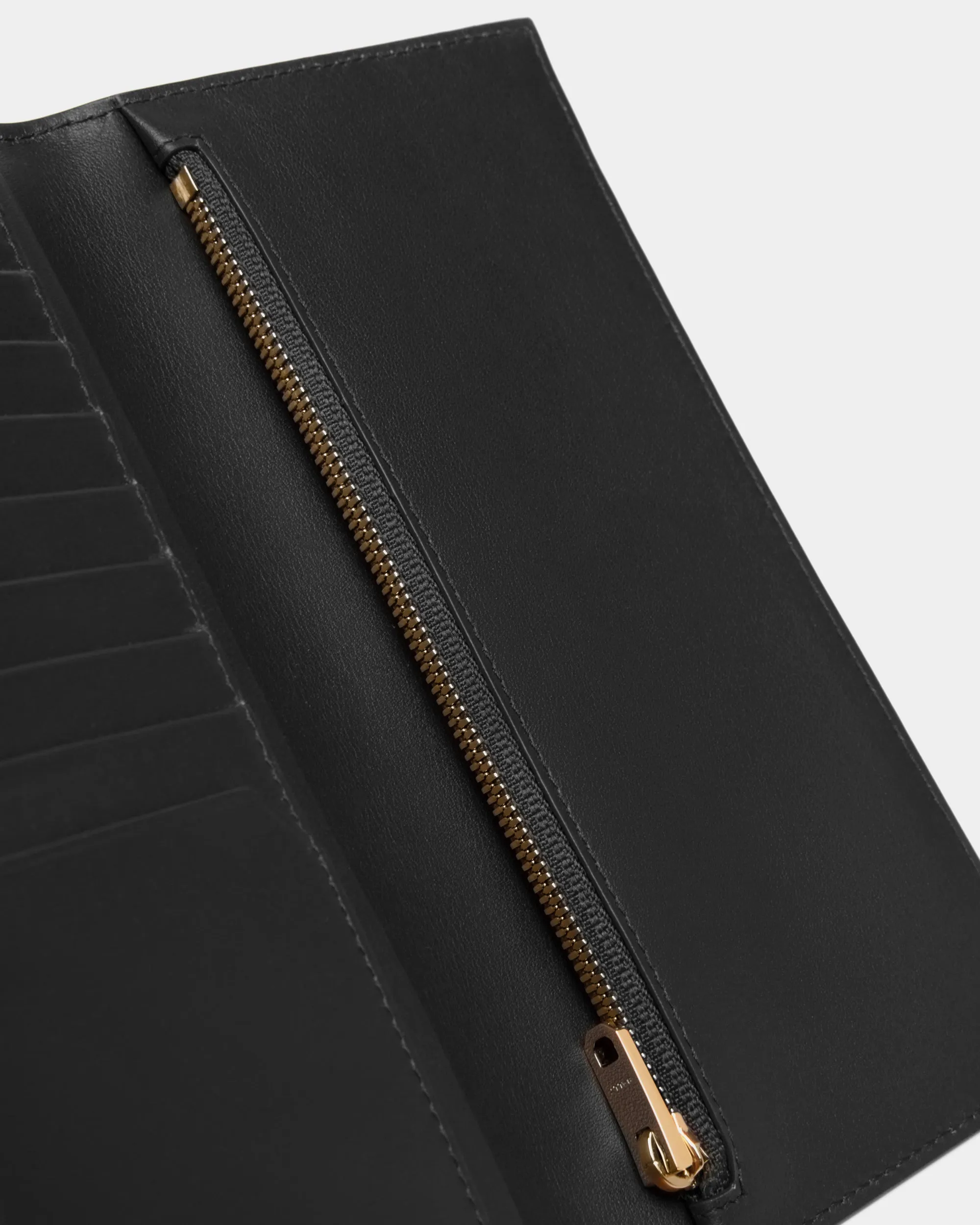 Amy - Continental Wallet