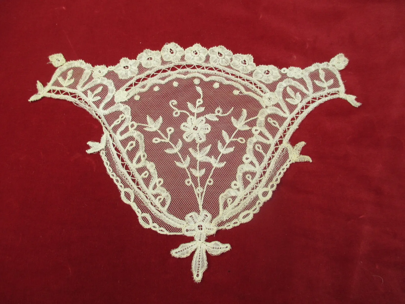 Antique Victorian net lace floral applique