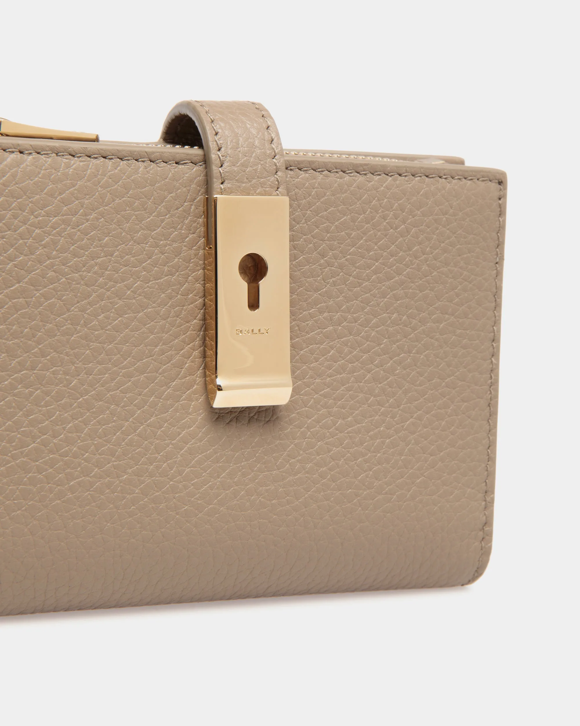Assen - Business Card Holder