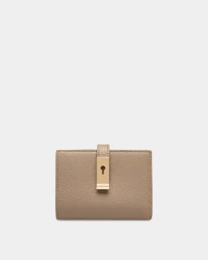 Assen - Business Card Holder