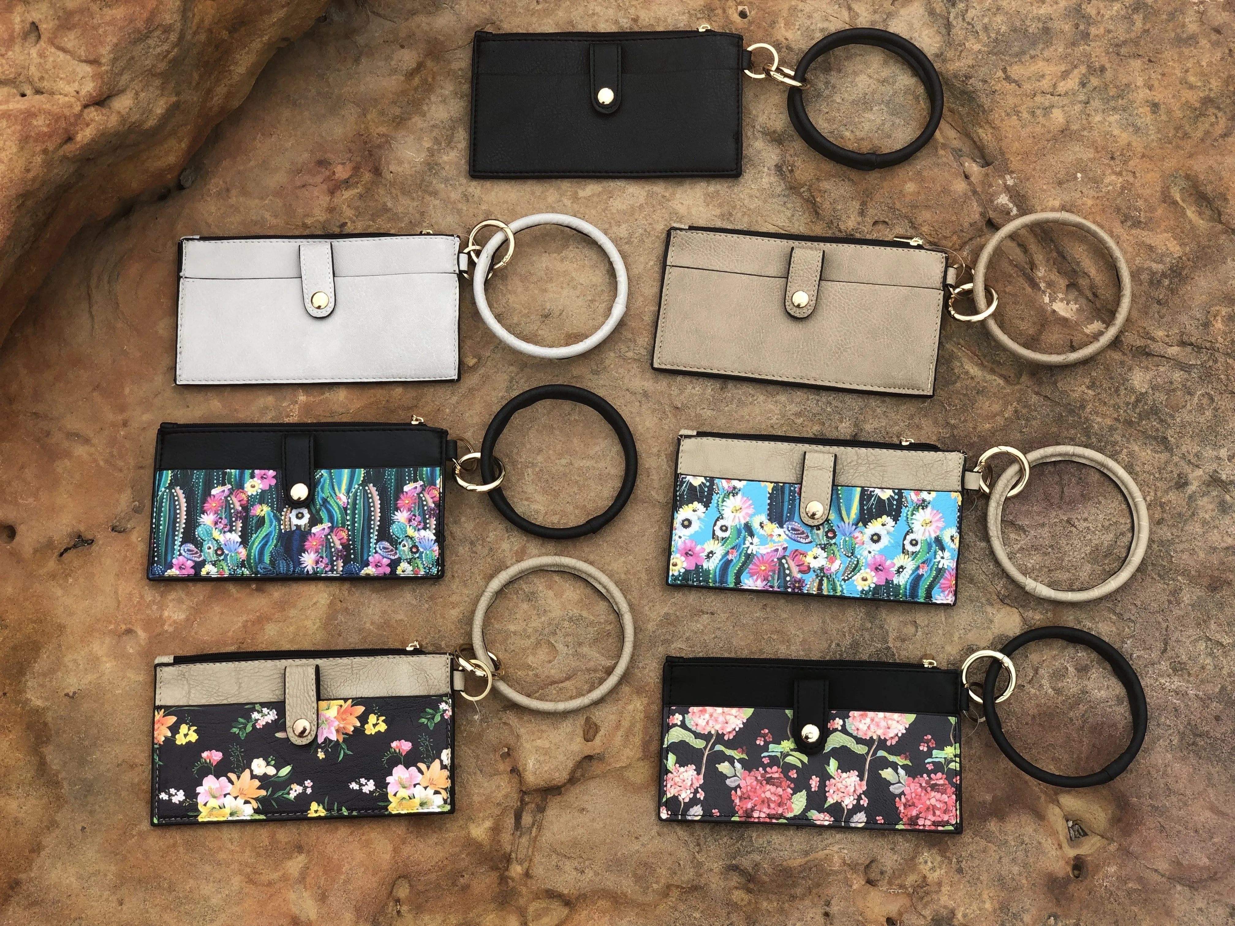 Bangle Wristlet  - Black