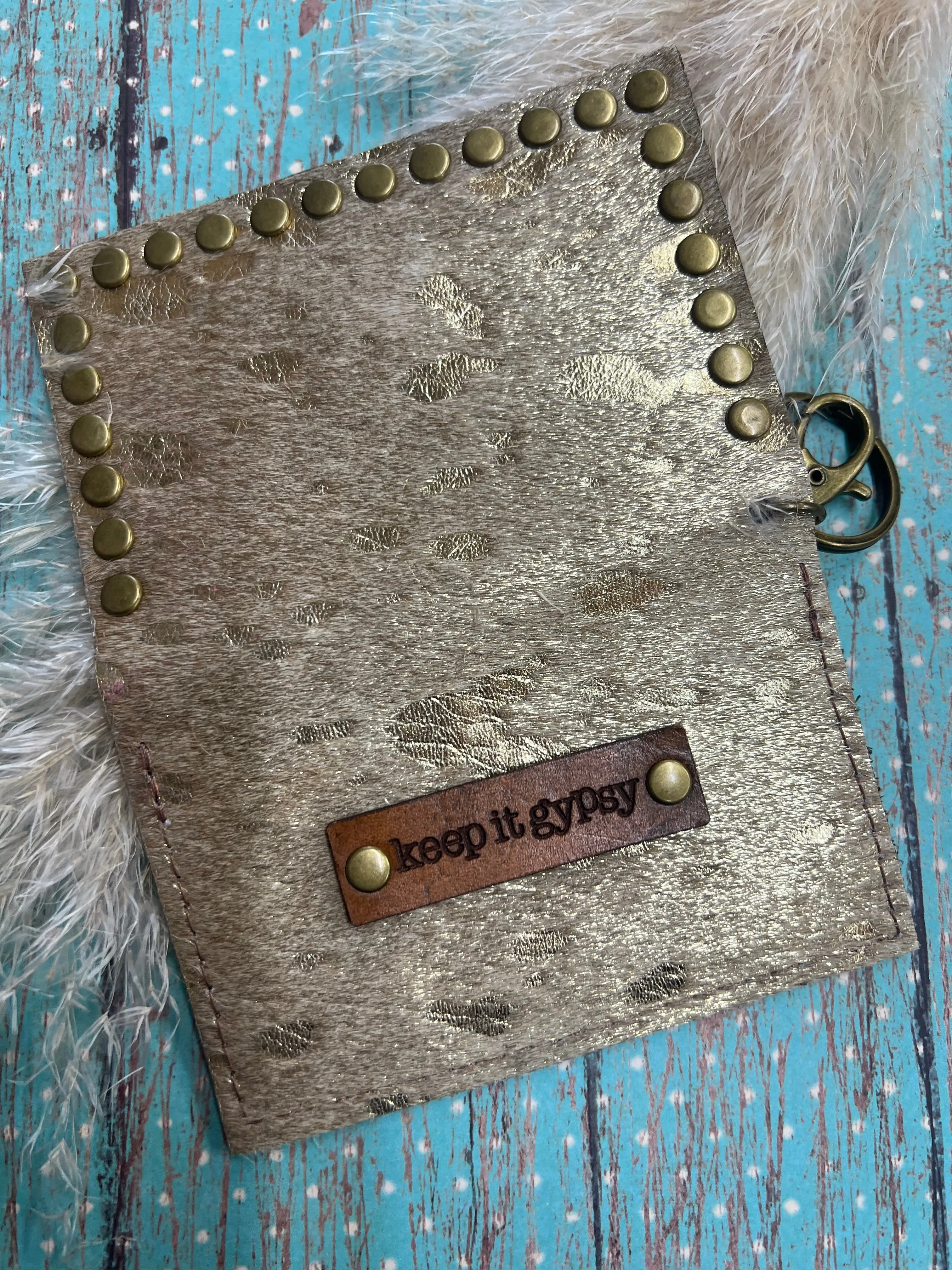 Becca Card Holder - Cream W/Gold Acid & Gold Rivets