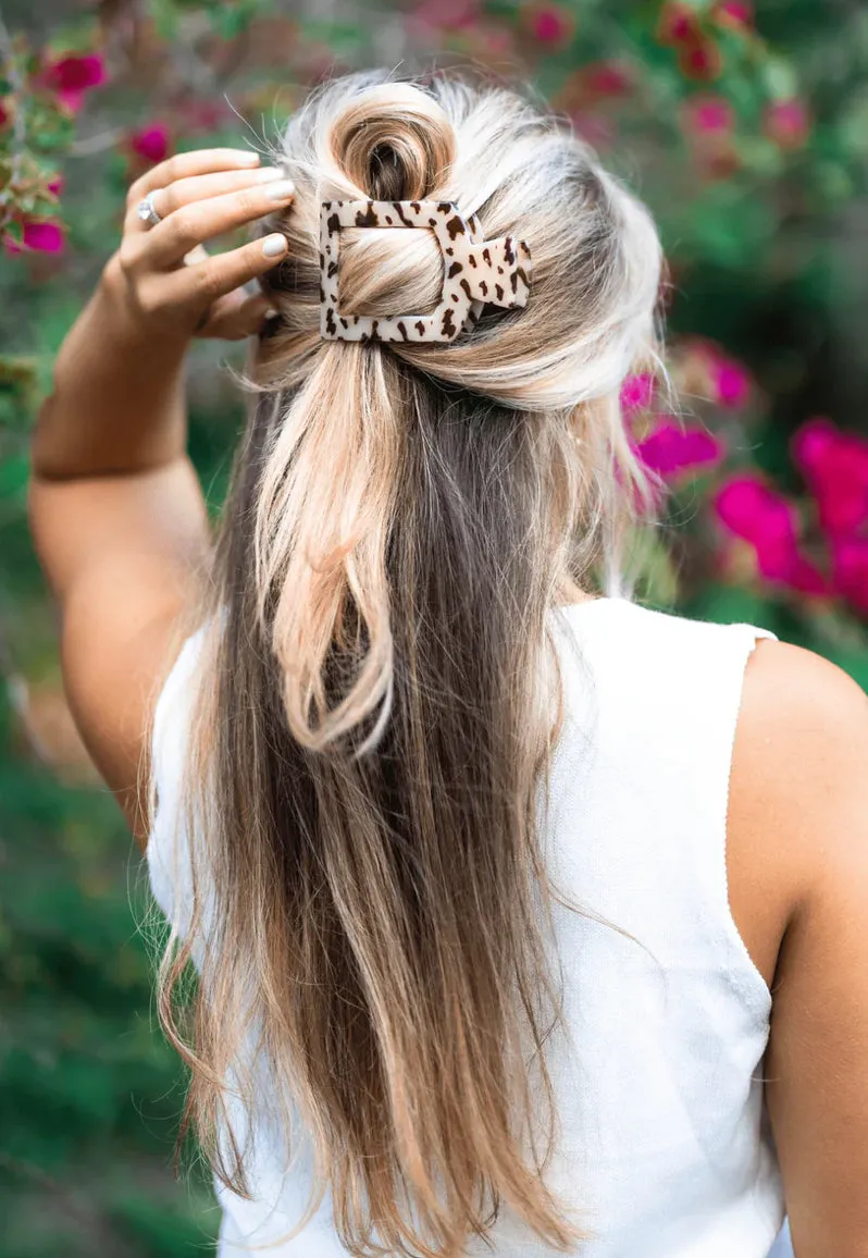 Blonde Tortoise Large Flat Square Hair Clip