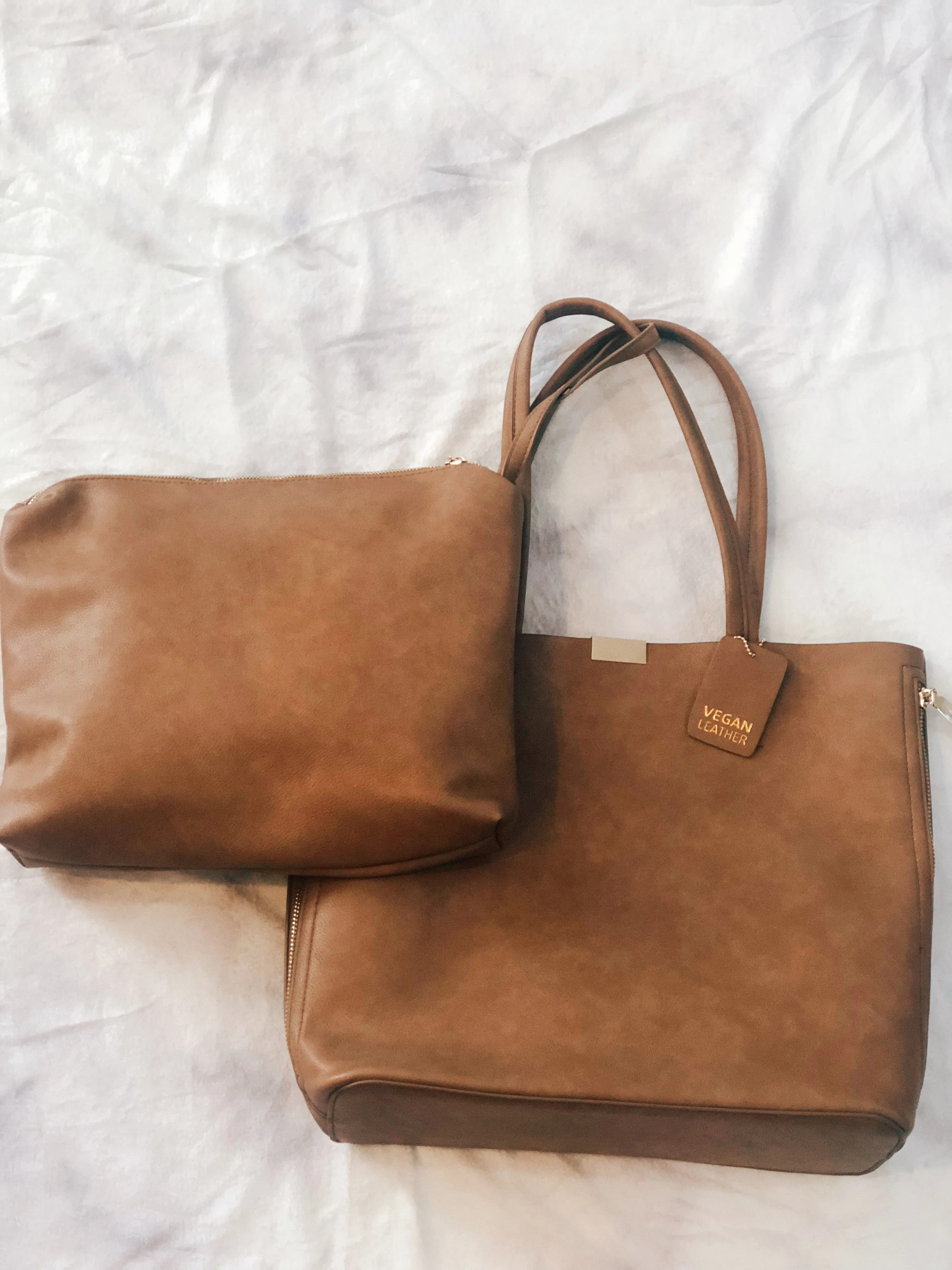 BUSINESS TO BRUNCH TOTE