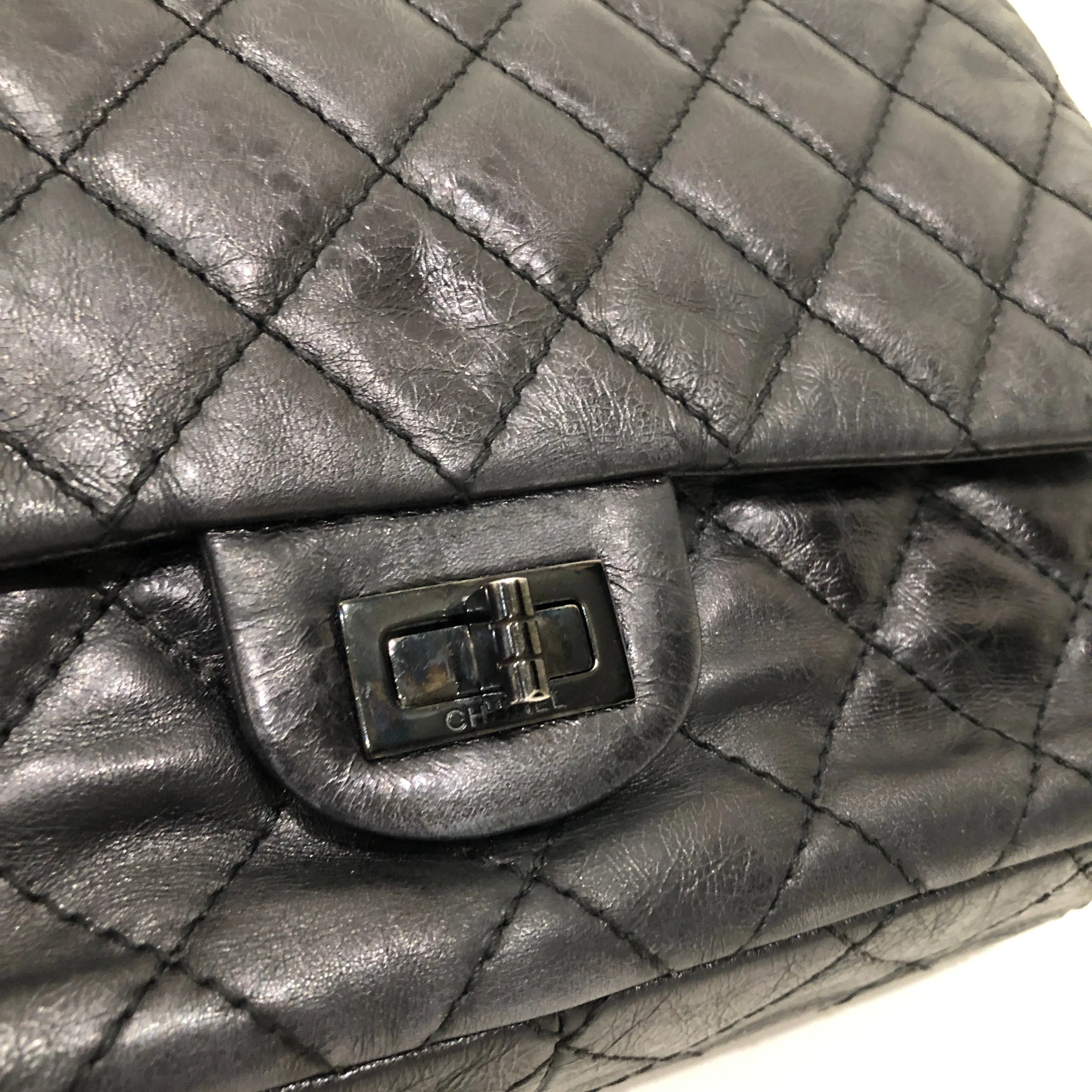 Chanel Black Calfskin 2.55 reissue Shoulder Bag Sku# 82981