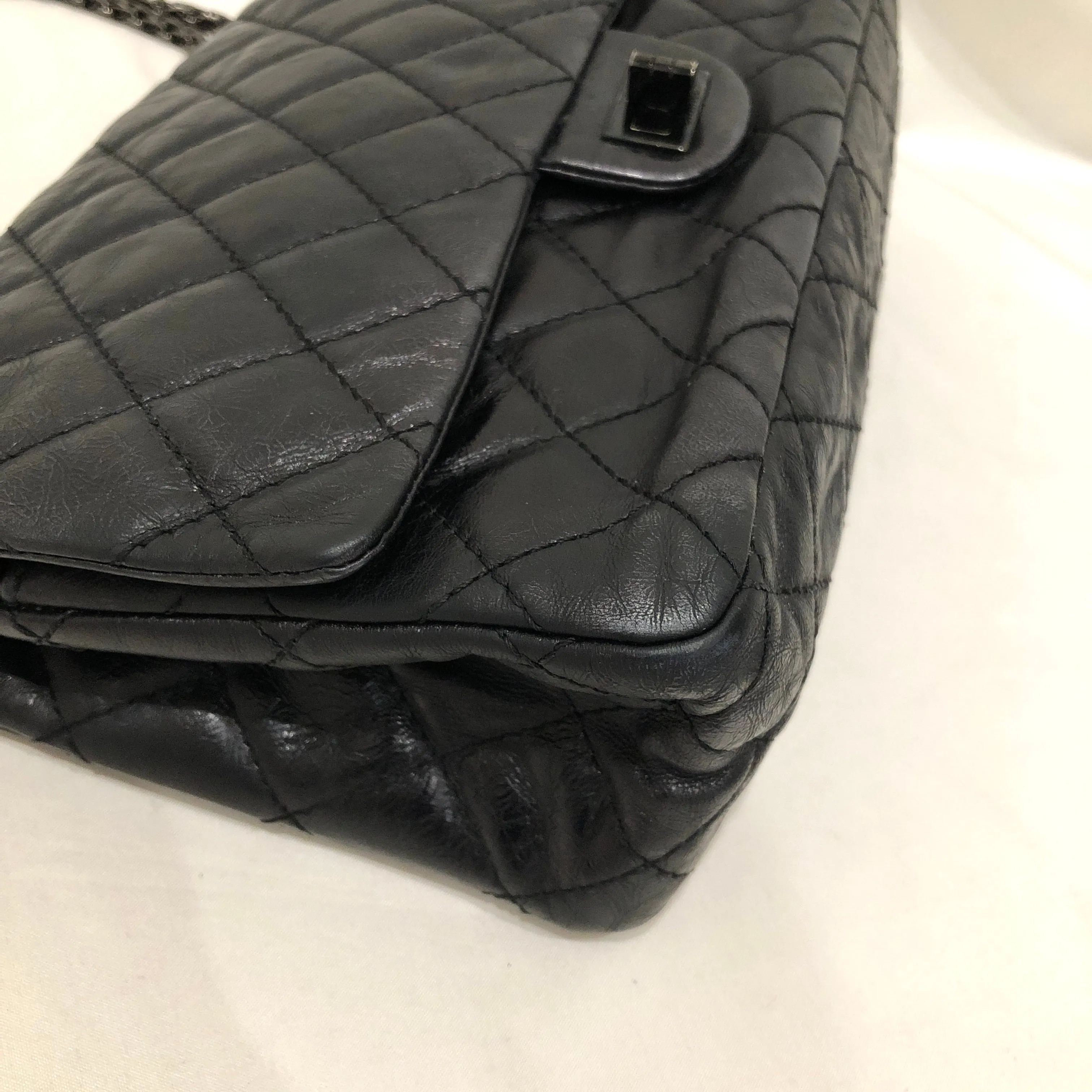 Chanel Black Calfskin 2.55 reissue Shoulder Bag Sku# 82981