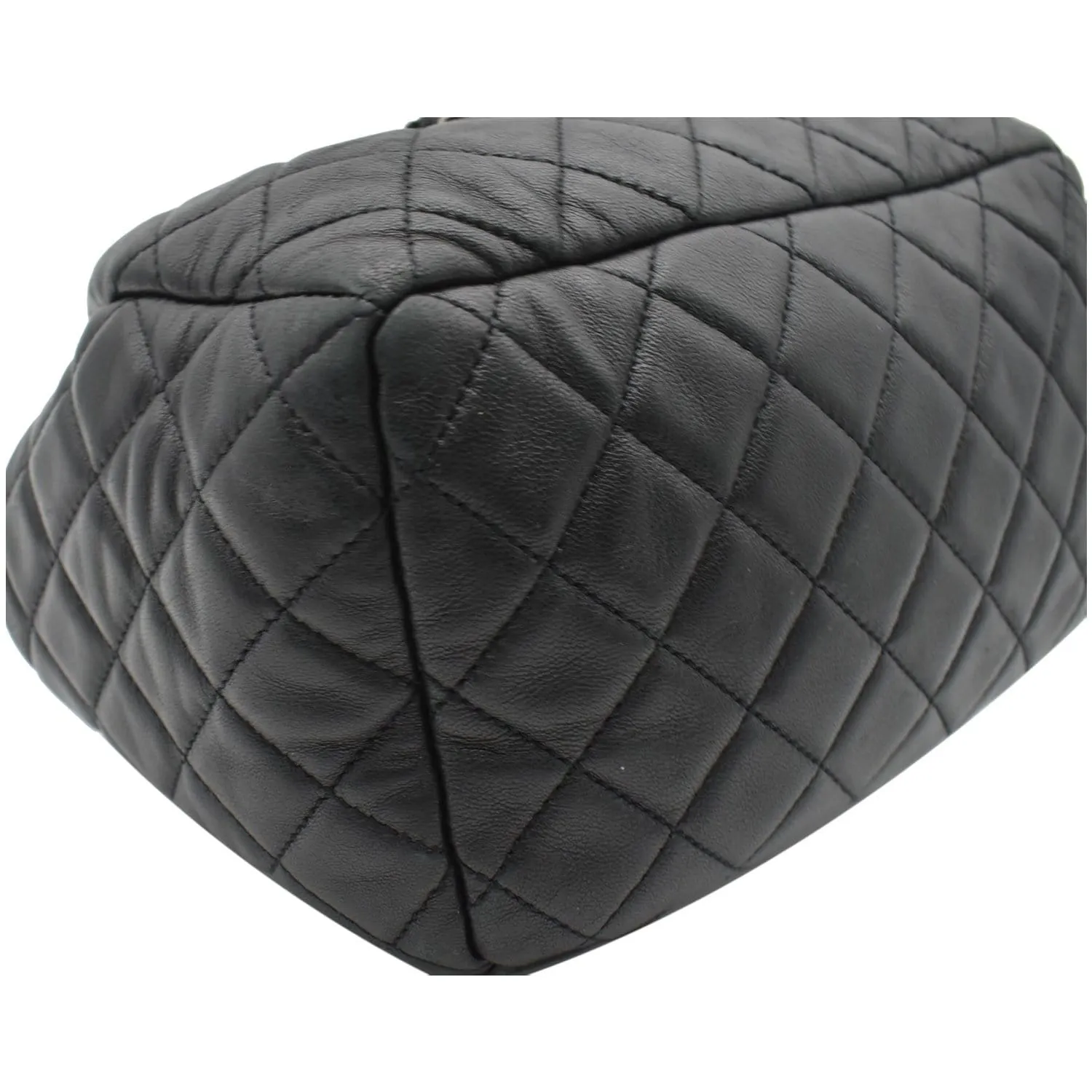 CHANEL Drawstring Bucket Quilted Lambskin Leather Shoulder Bag Black