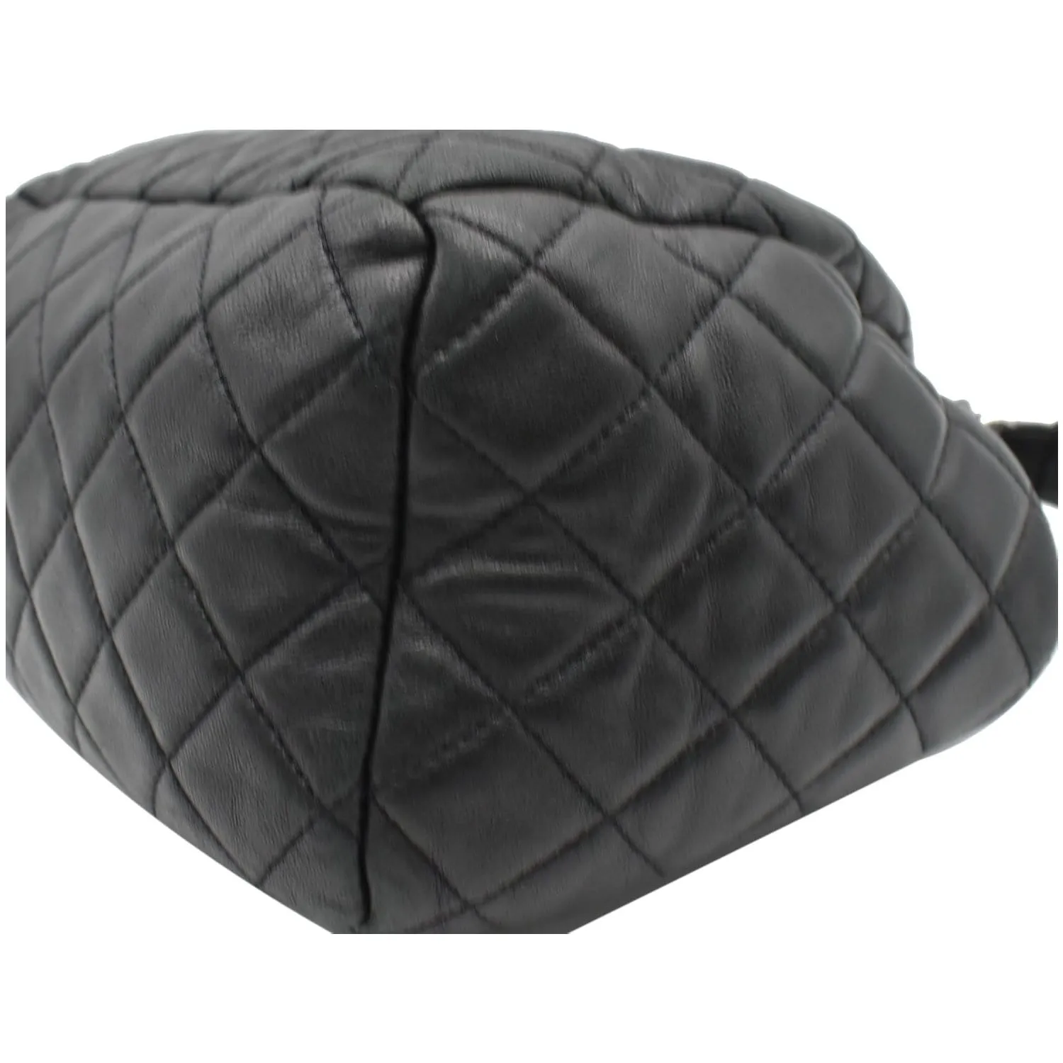 CHANEL Drawstring Bucket Quilted Lambskin Leather Shoulder Bag Black