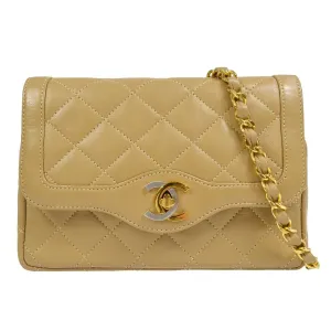 Chanel Paris Limited Single Chain Shoulder Bag Beige Lambskin 0639695 88909