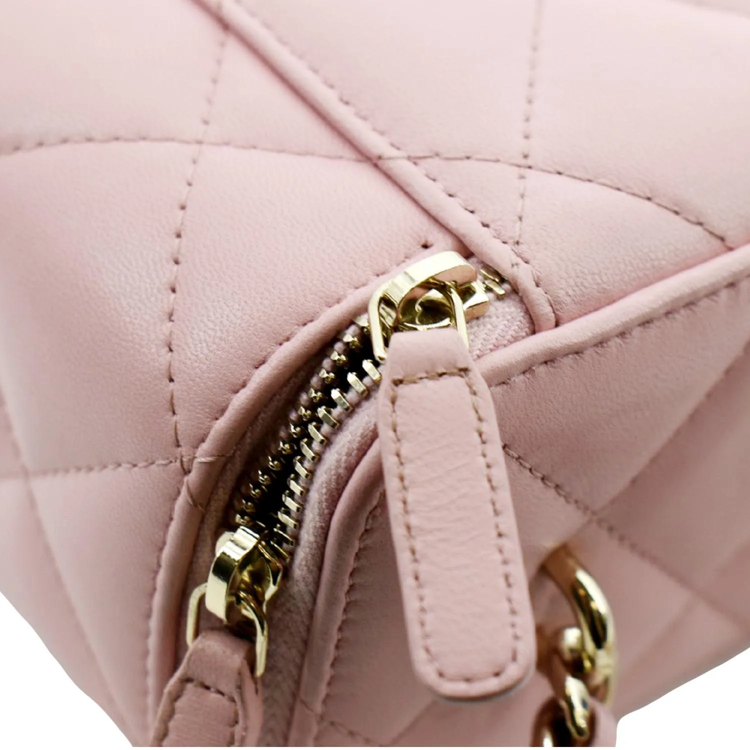 CHANEL Resin Elegant Chain Vanity Case Quilted Leather Shoulder Bag Pink