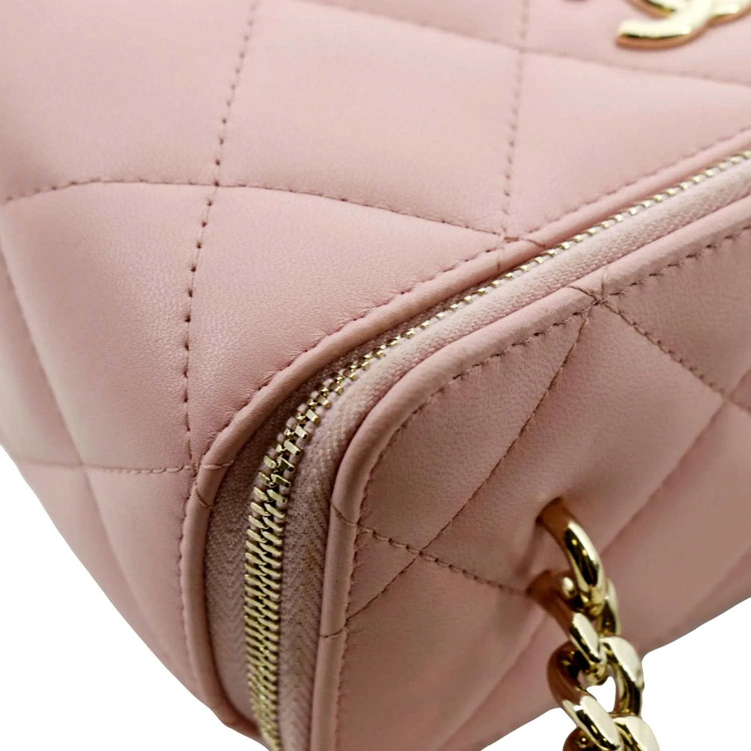 CHANEL Resin Elegant Chain Vanity Case Quilted Leather Shoulder Bag Pink