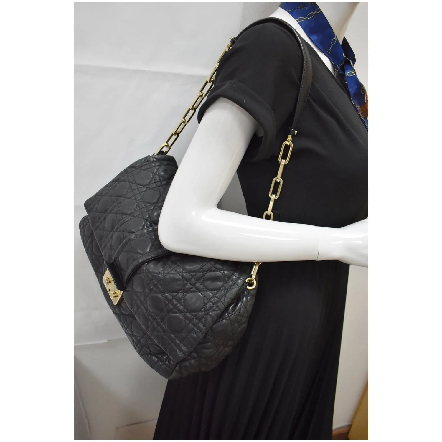 CHRISTIAN DIOR Cannage New Lock Flap Leather Shoulder Bag Black