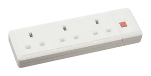 Click ES008 13A 3 Gang Trailing Socket   Neon - White
