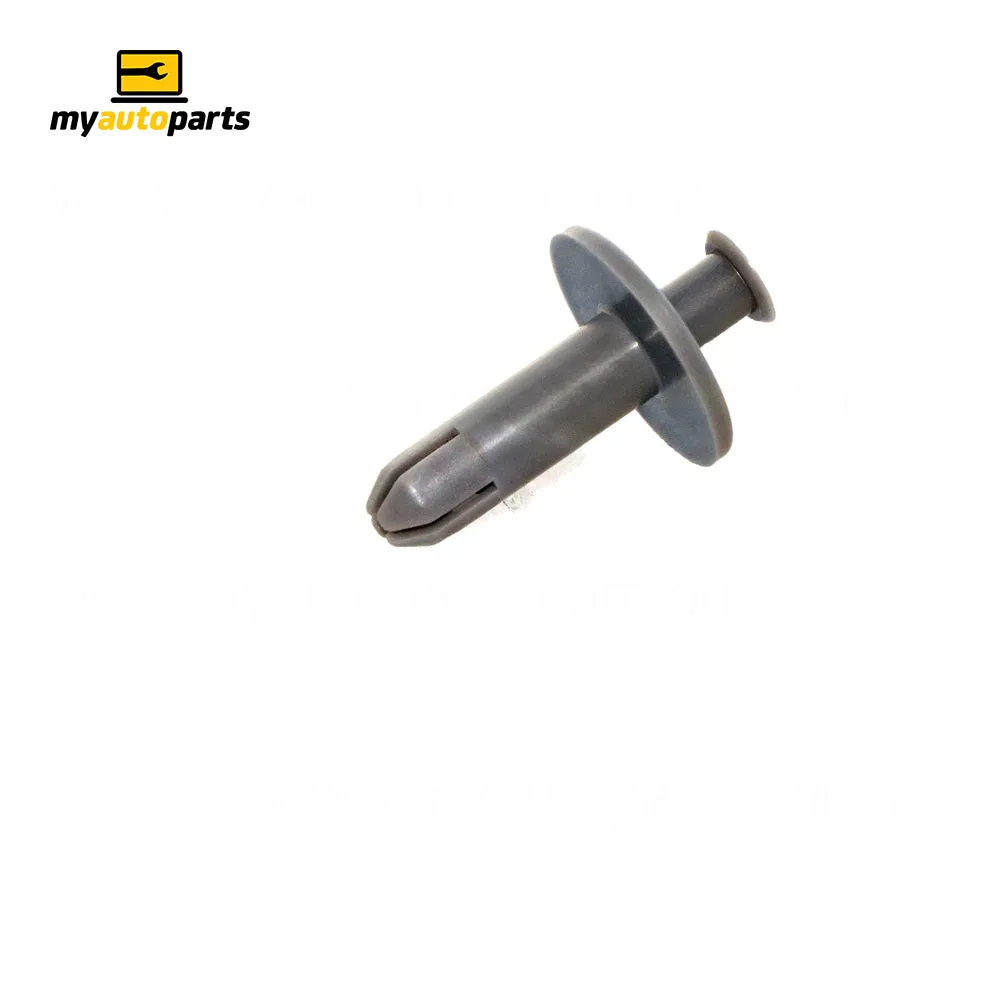 Clip Genuine suits Mazda