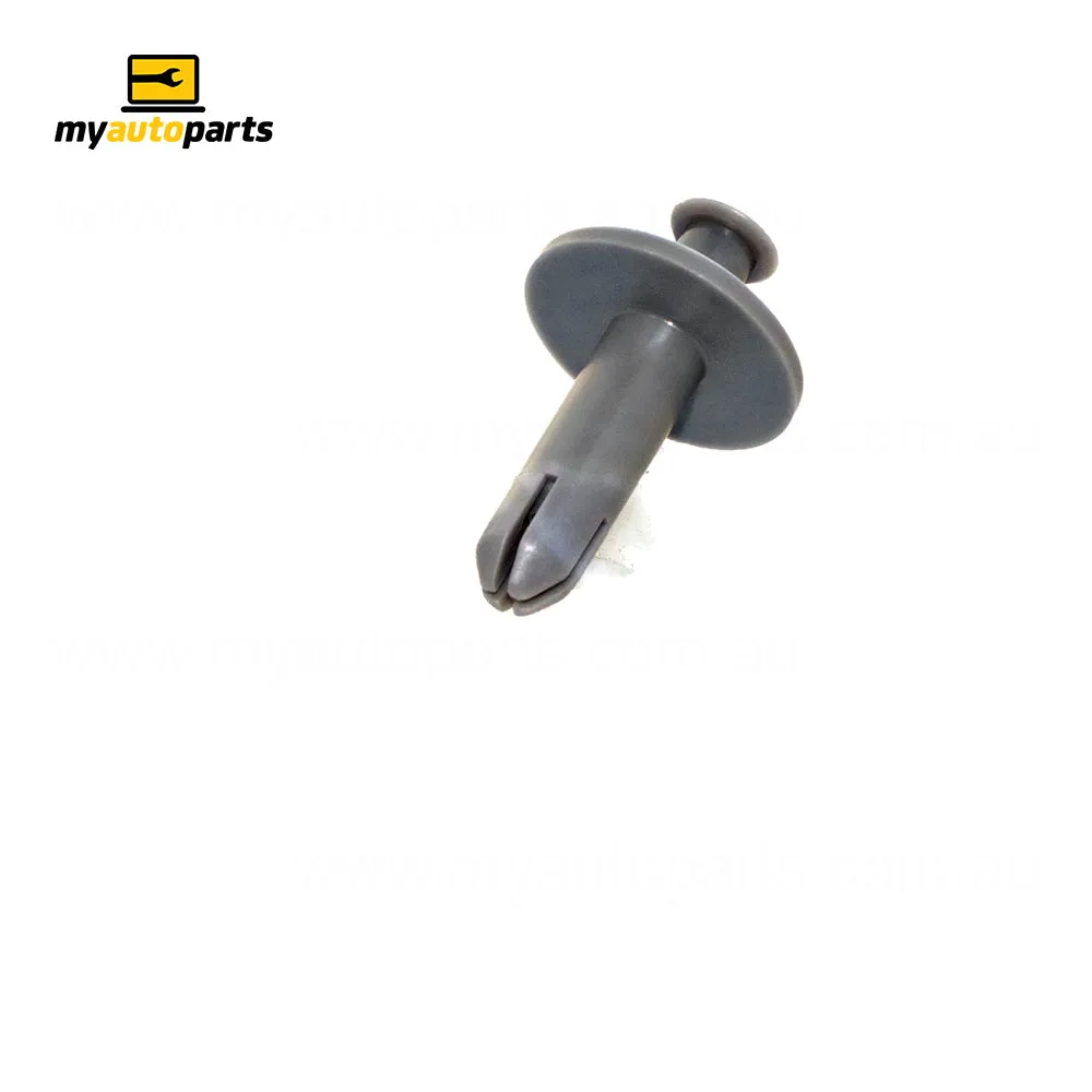 Clip Genuine suits Mazda