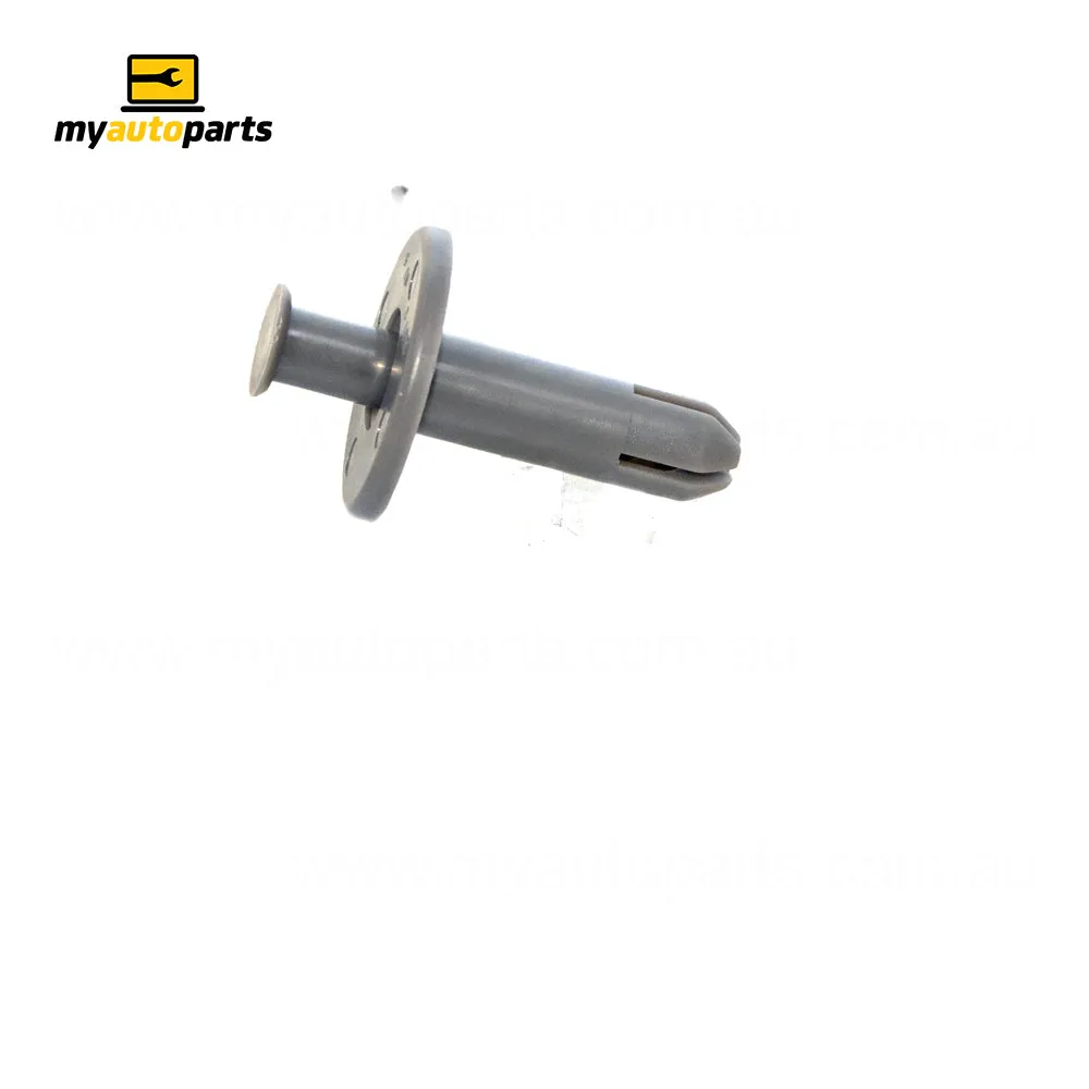 Clip Genuine suits Mazda