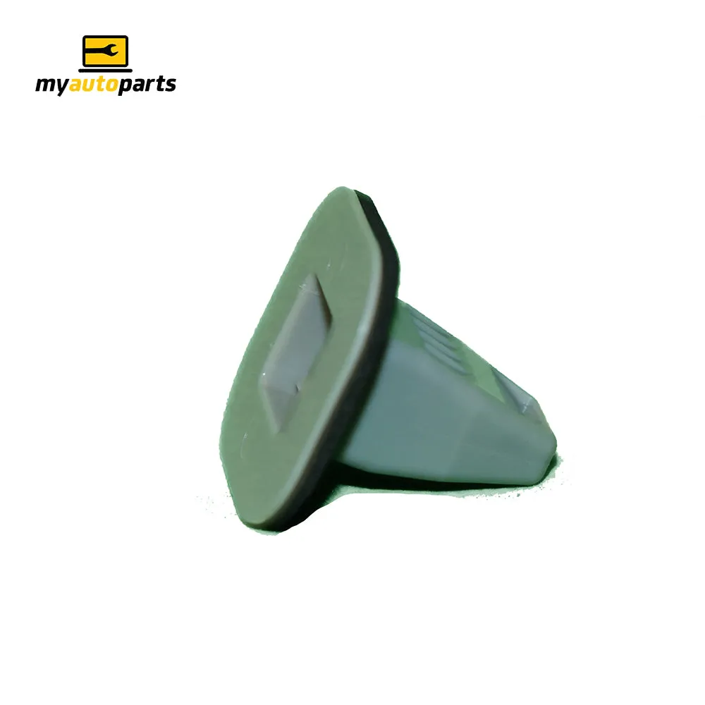 Clip Genuine suits Mazda