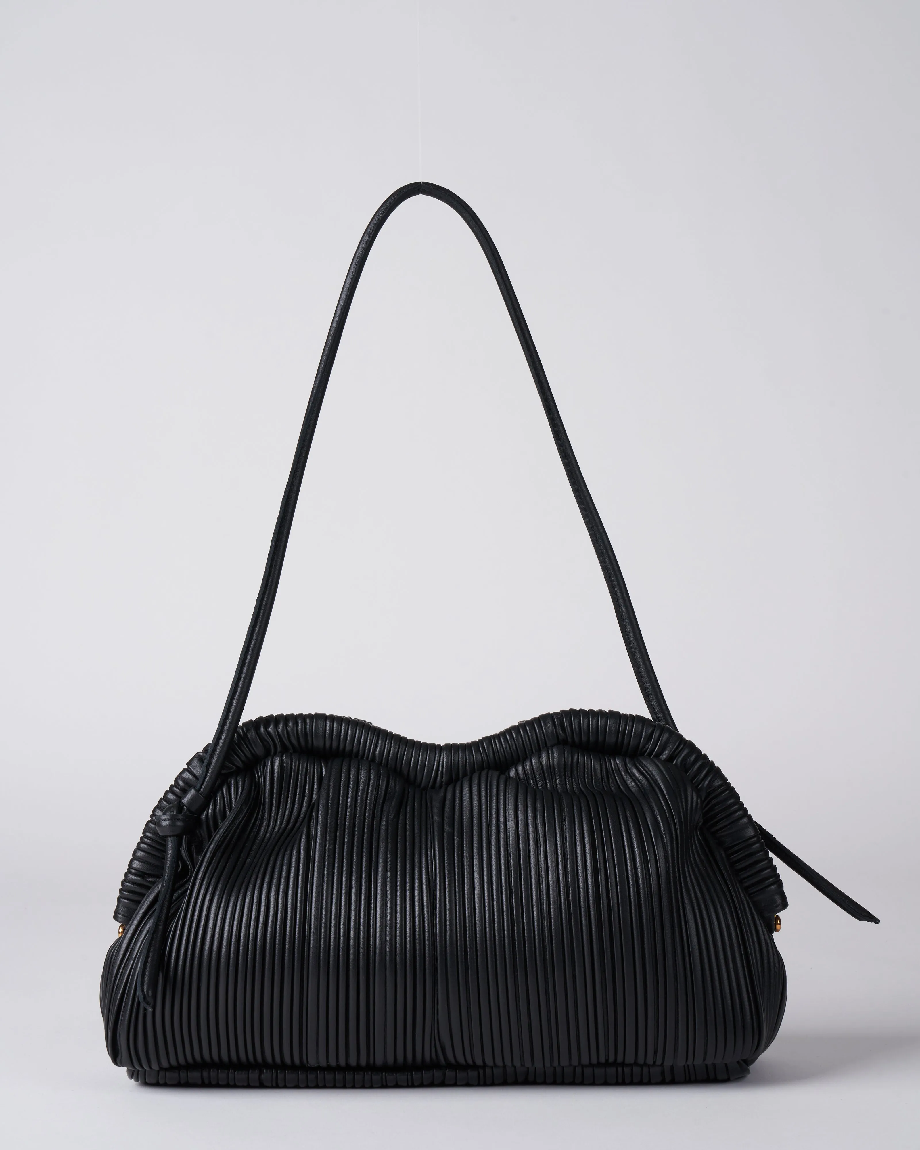 cloud clutch - black
