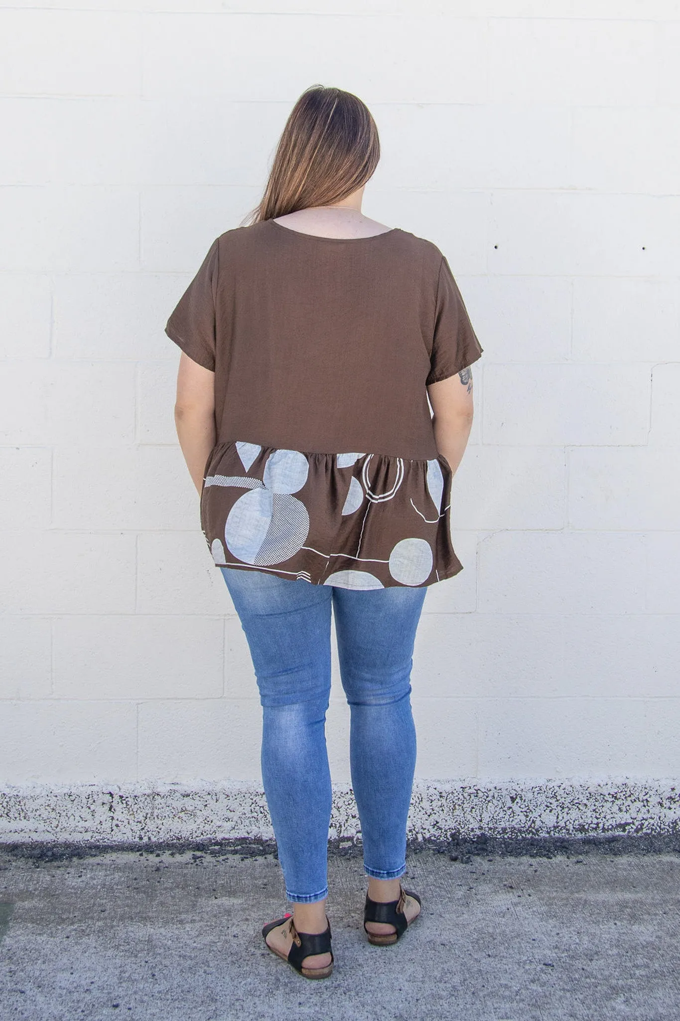 Cocoa - Geo Frill Tee