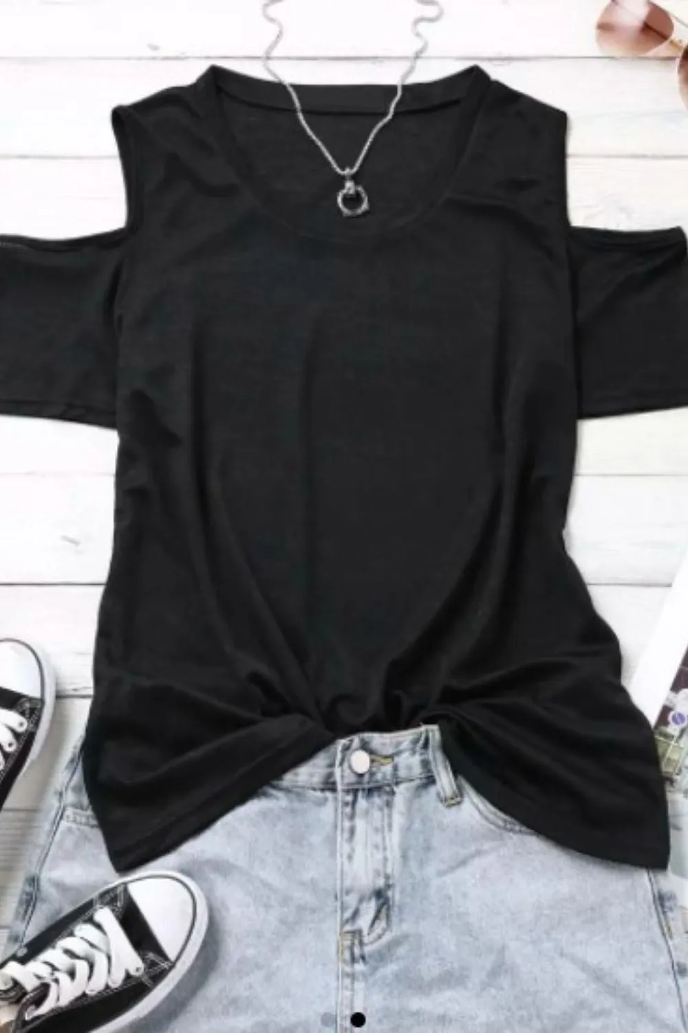 Cold Shoulder O Neck  Casual Blouse In Black