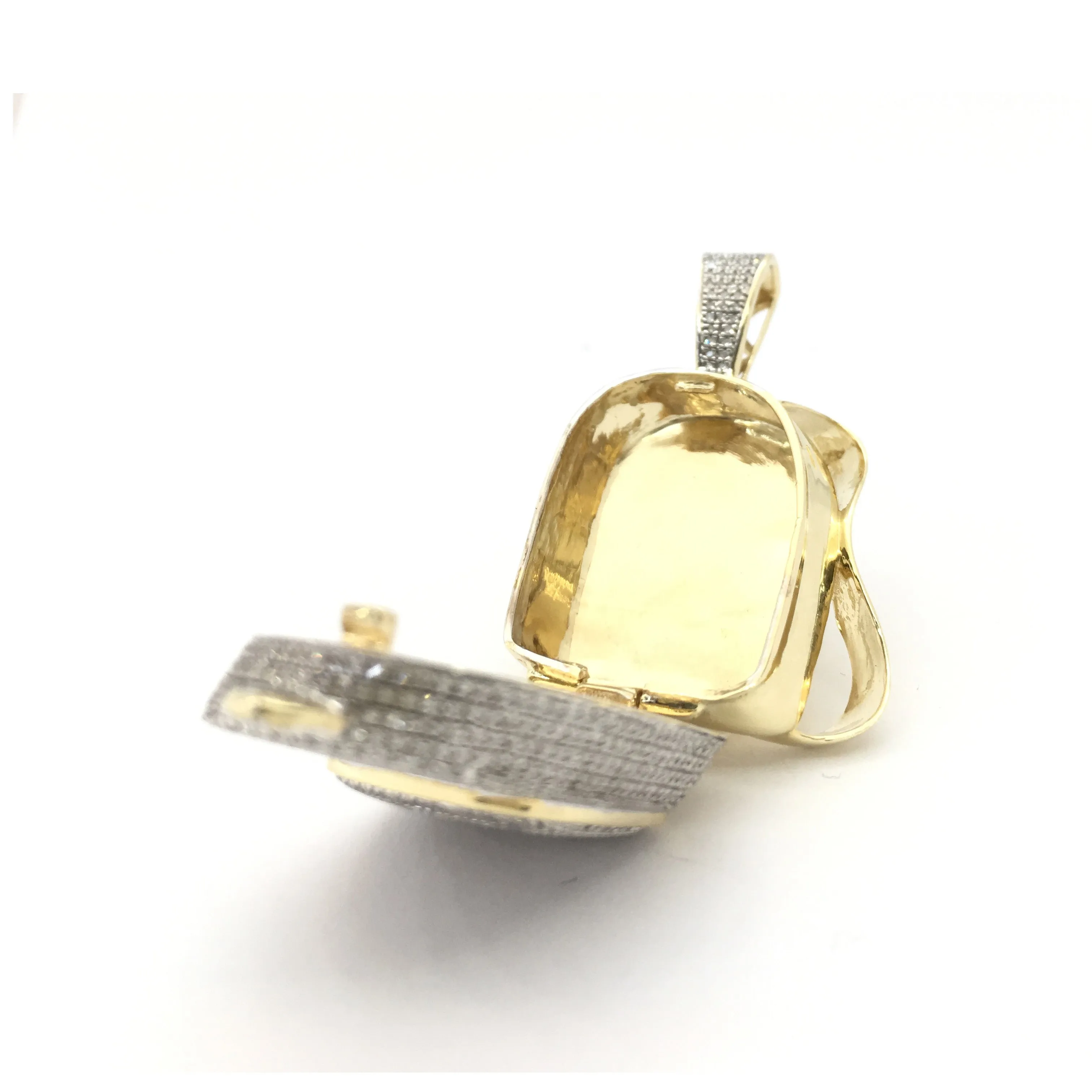 Diamond Backpack Pendant (10K)