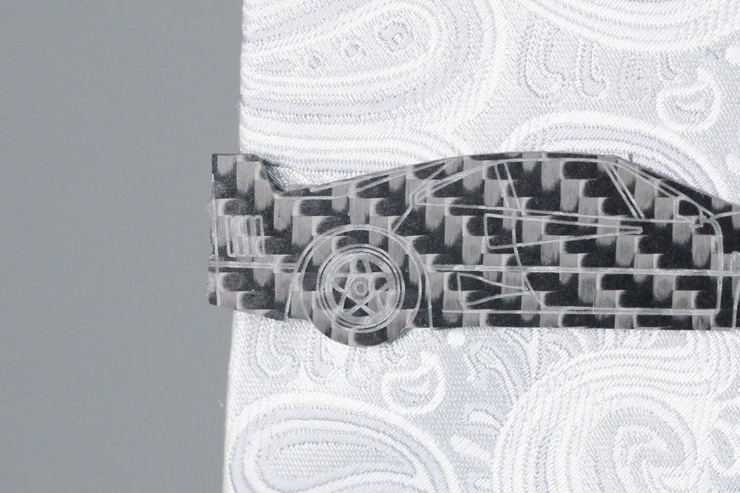 F40 - Carbon fiber tie clip