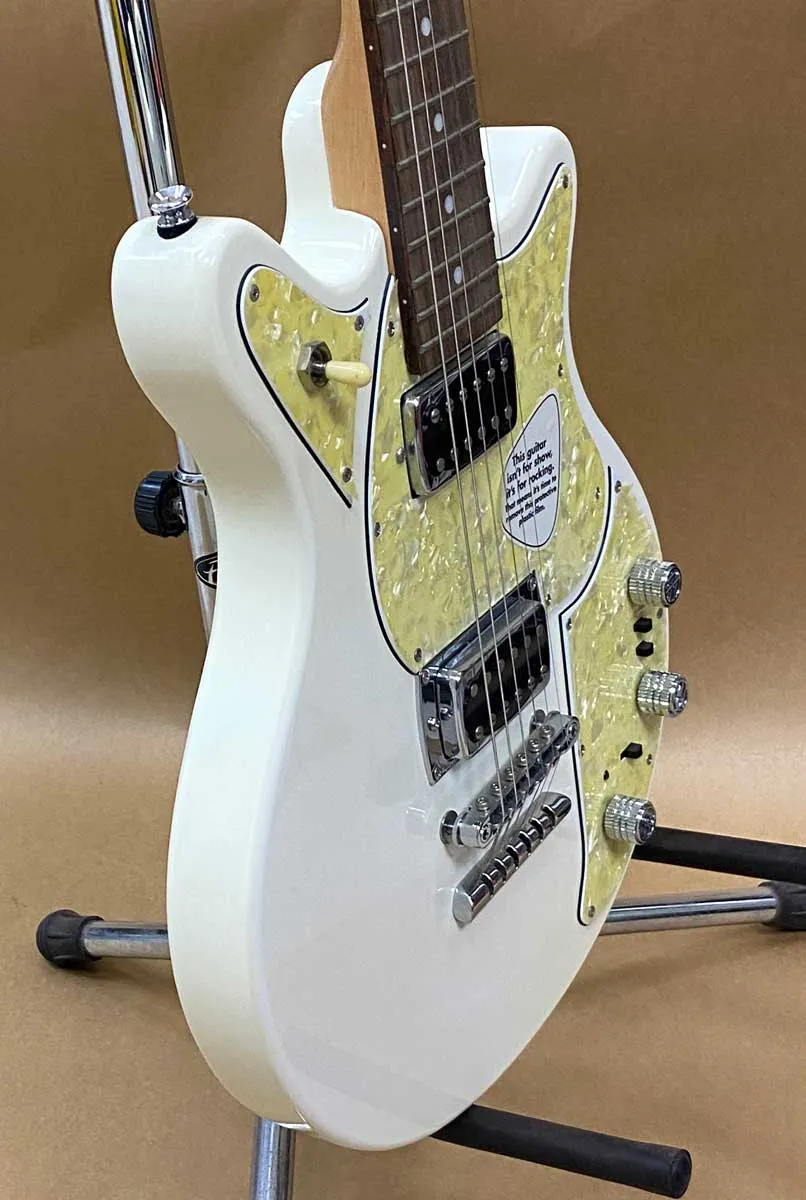 First Act Volkswagen GarageMaster Guitar