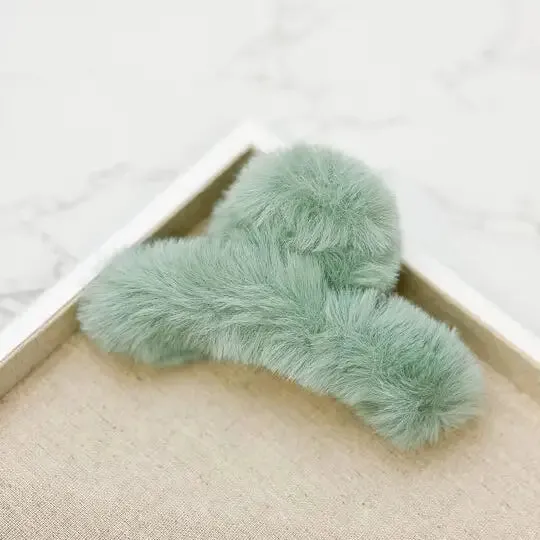 Fluffy Oval Claw Hair Clips