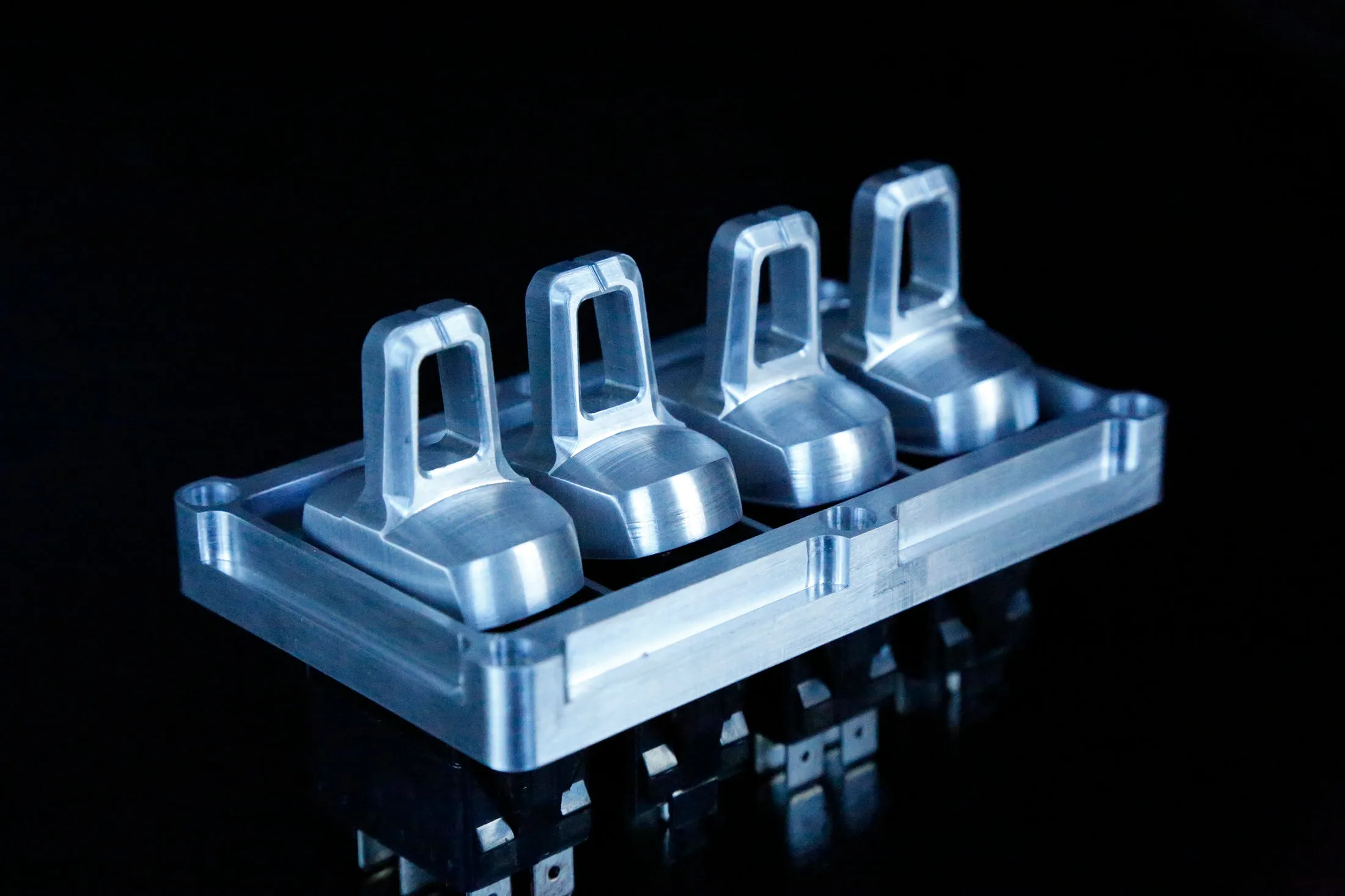 GT40 Billet T6061 (2) Switch Panel