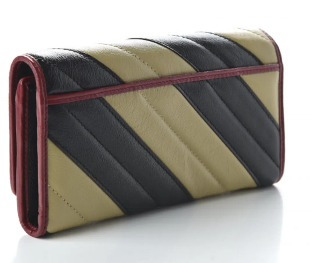 GUCCI GG Marmont Continental Wallet