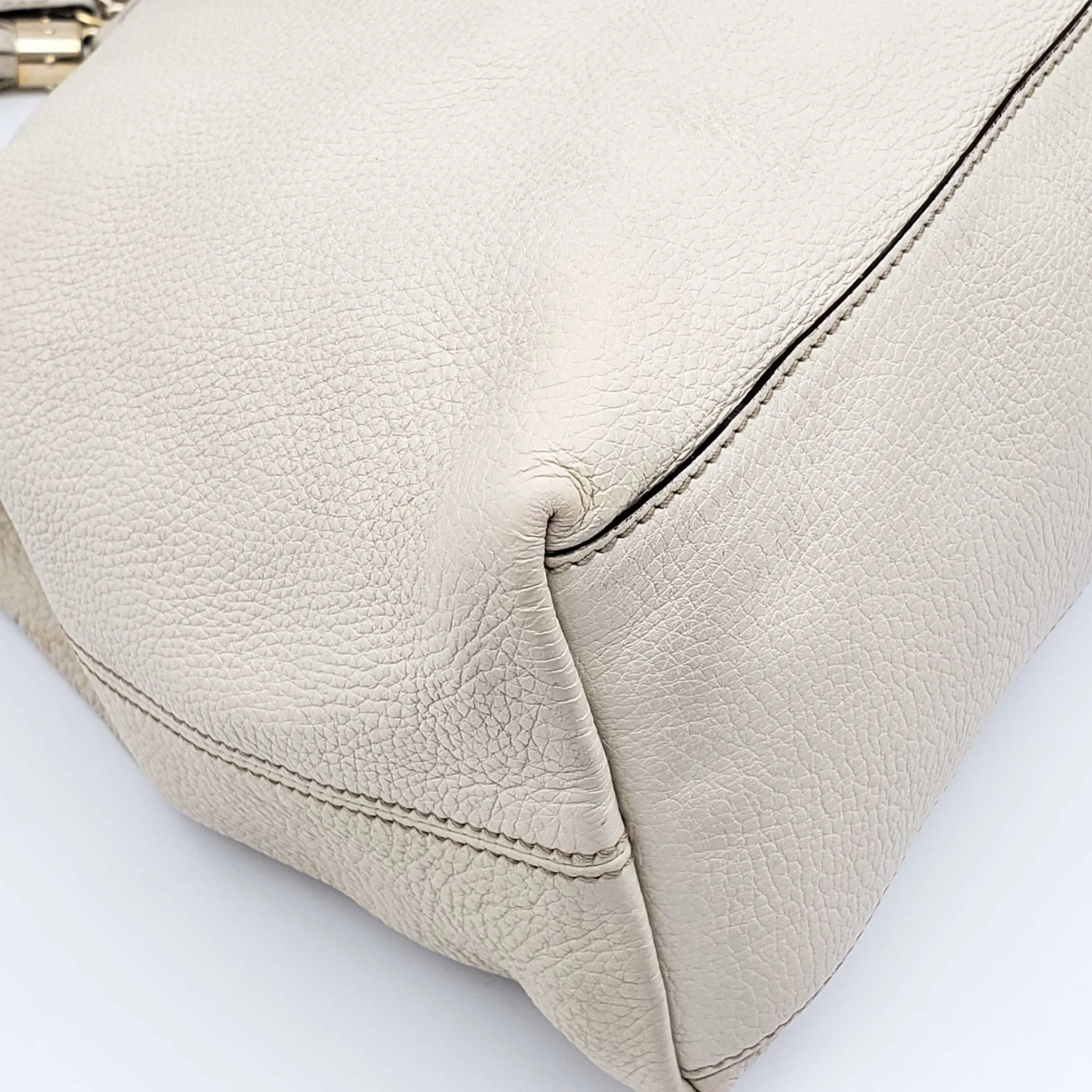 Gucci GG Soho on Chain  Shoulder Bag