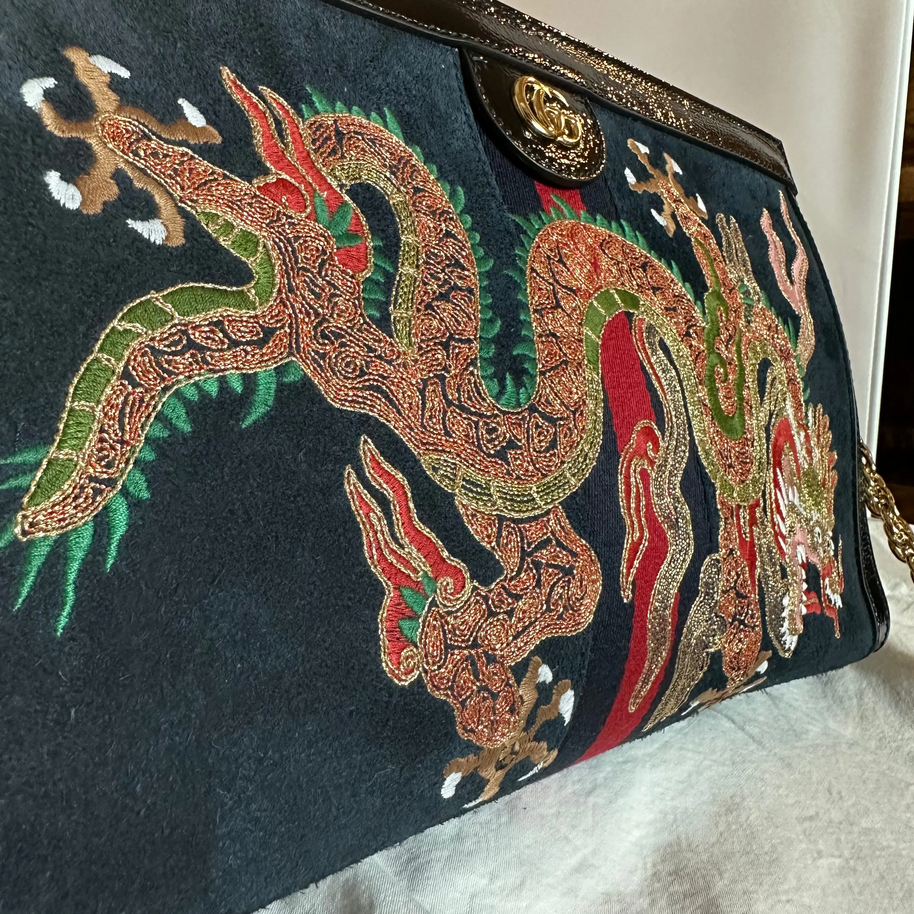 Gucci Ophidia Embroidered Medium Shoulder Bag