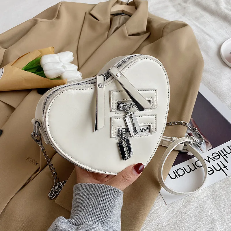 Heart Razor Zipper Shoulder Bag