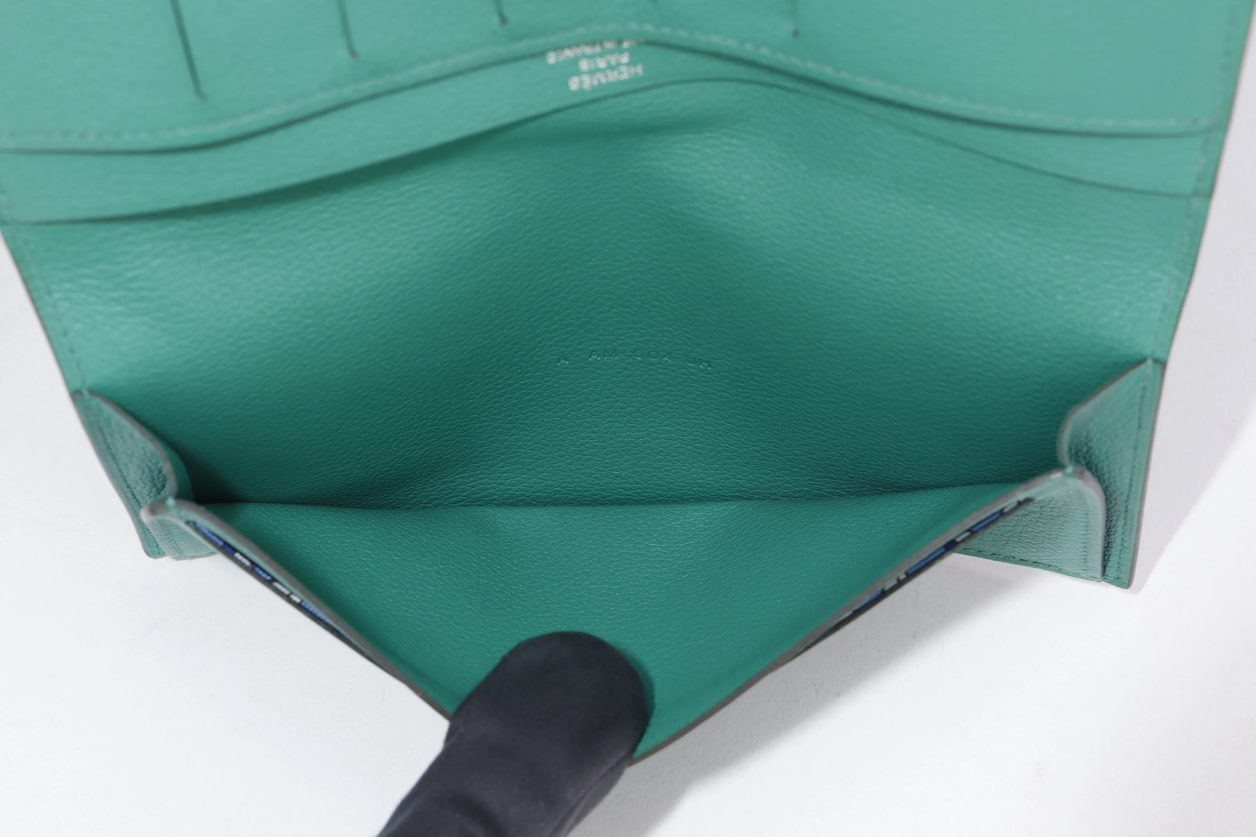 Hermes Citizen Twill Long Wallet (Stamp A) Vert Vertigo Evelyne Color Leather, with Box