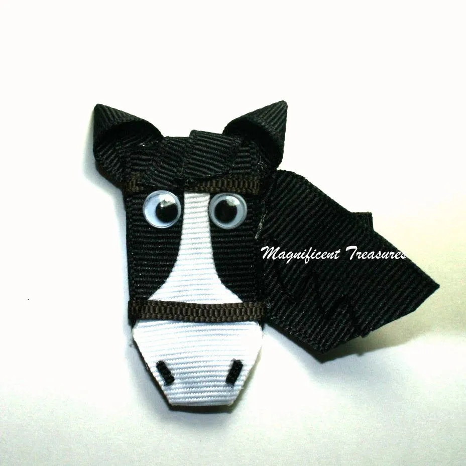 Horse Ribbon Sculpture