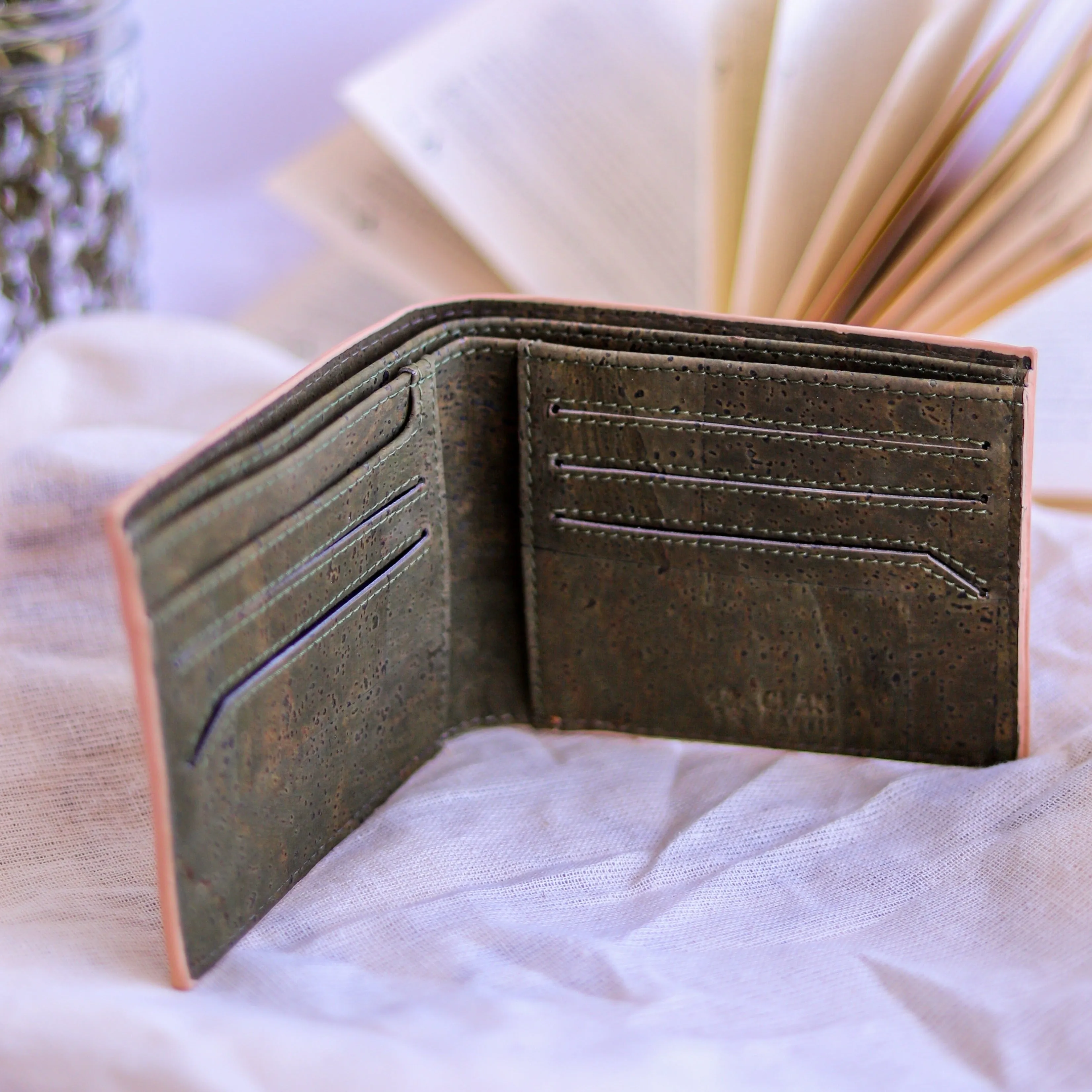 Kakapo Cork Bifold Wallet - Tan - Unique Unisex Cork Slim Wallet for Men and Women