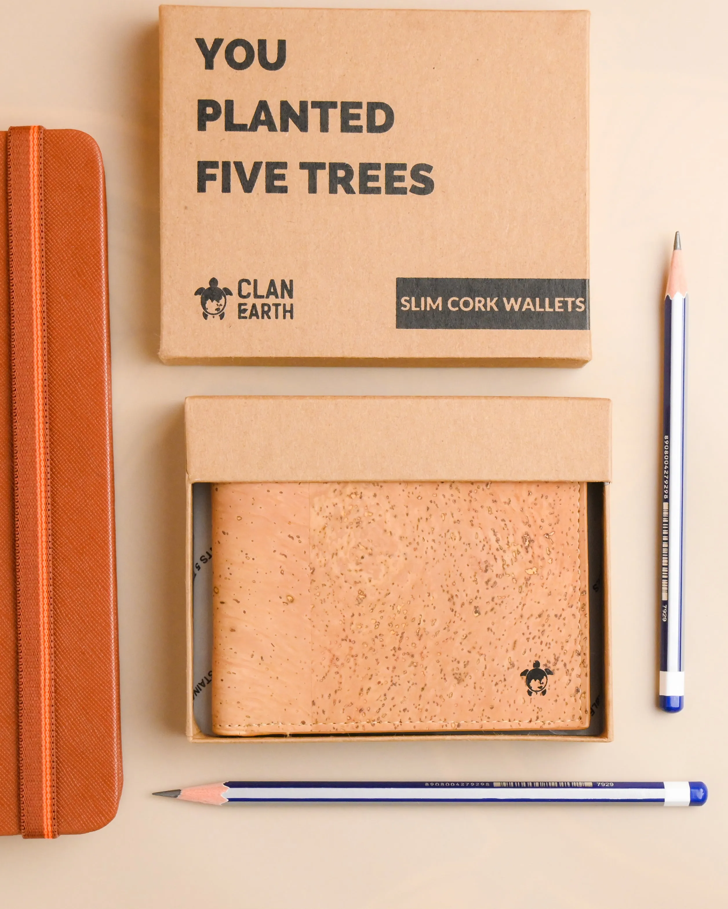 Kakapo Cork Bifold Wallet - Tan - Unique Unisex Cork Slim Wallet for Men and Women