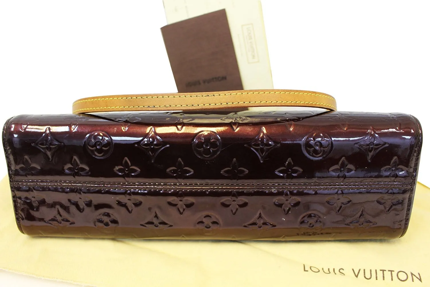 LOUIS VUITTON Amarante Vernis Roxbury Drive Bag