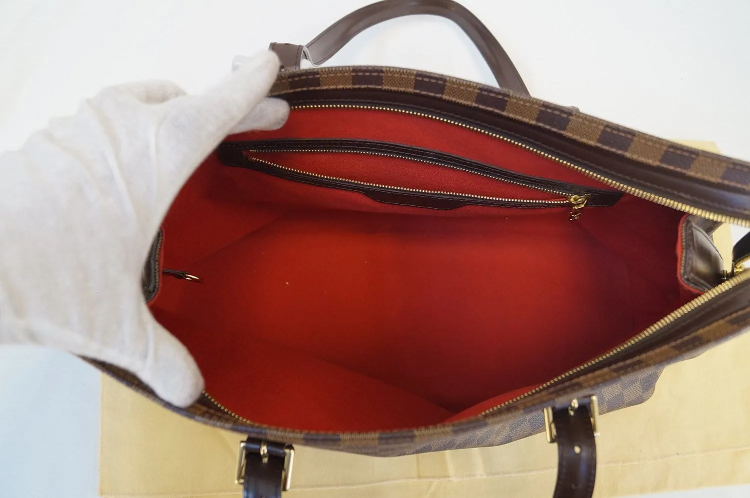 LOUIS VUITTON Chelsea Damier Ebene Large Shoulder Bag