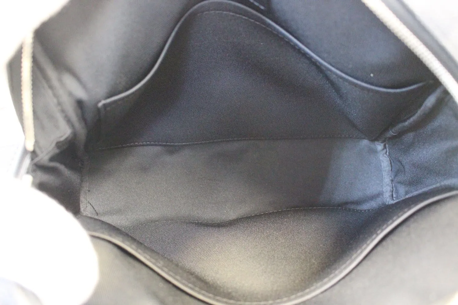 LOUIS VUITTON Damier Graphite Dayton Reporter PM Shoulder Bag