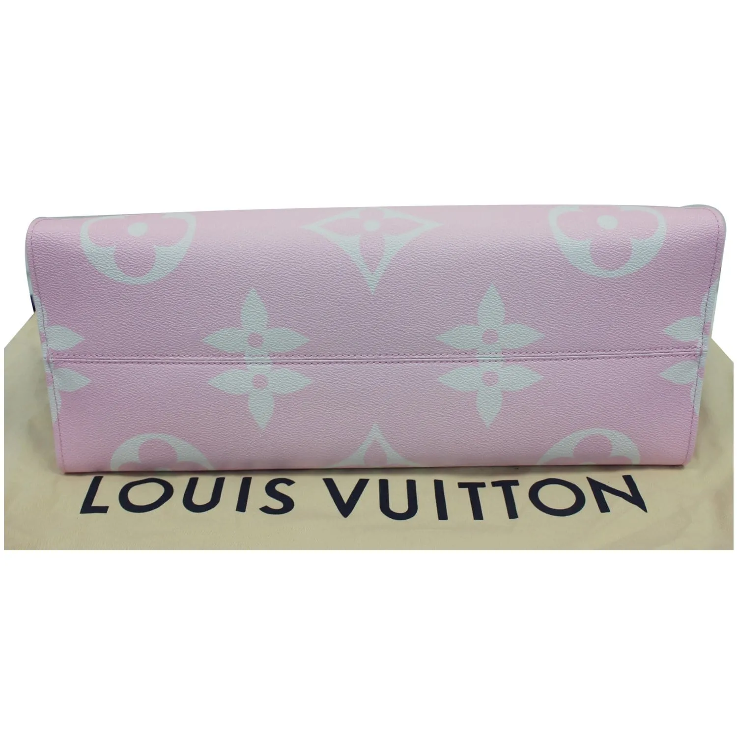 LOUIS VUITTON Escale Onthego GM Monogram Shoulder Bag Pastel