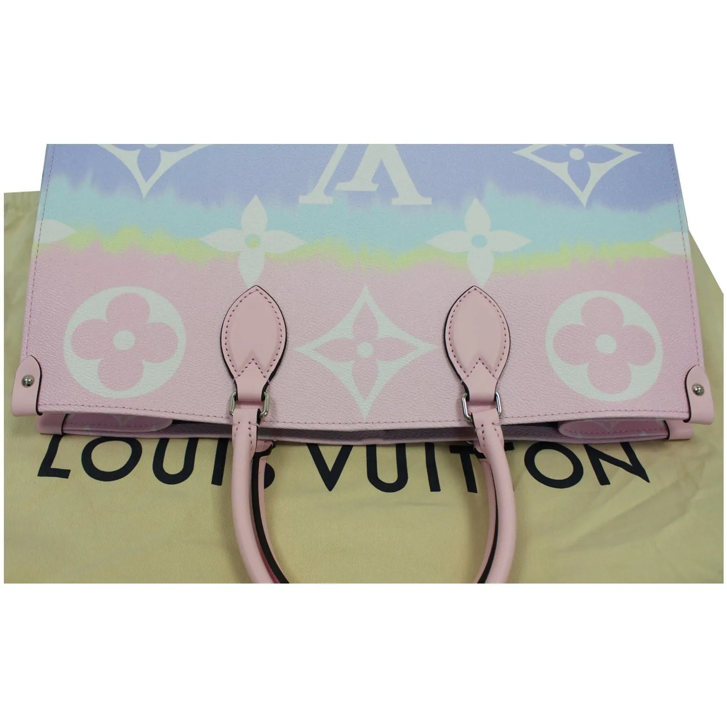 LOUIS VUITTON Escale Onthego GM Monogram Shoulder Bag Pastel